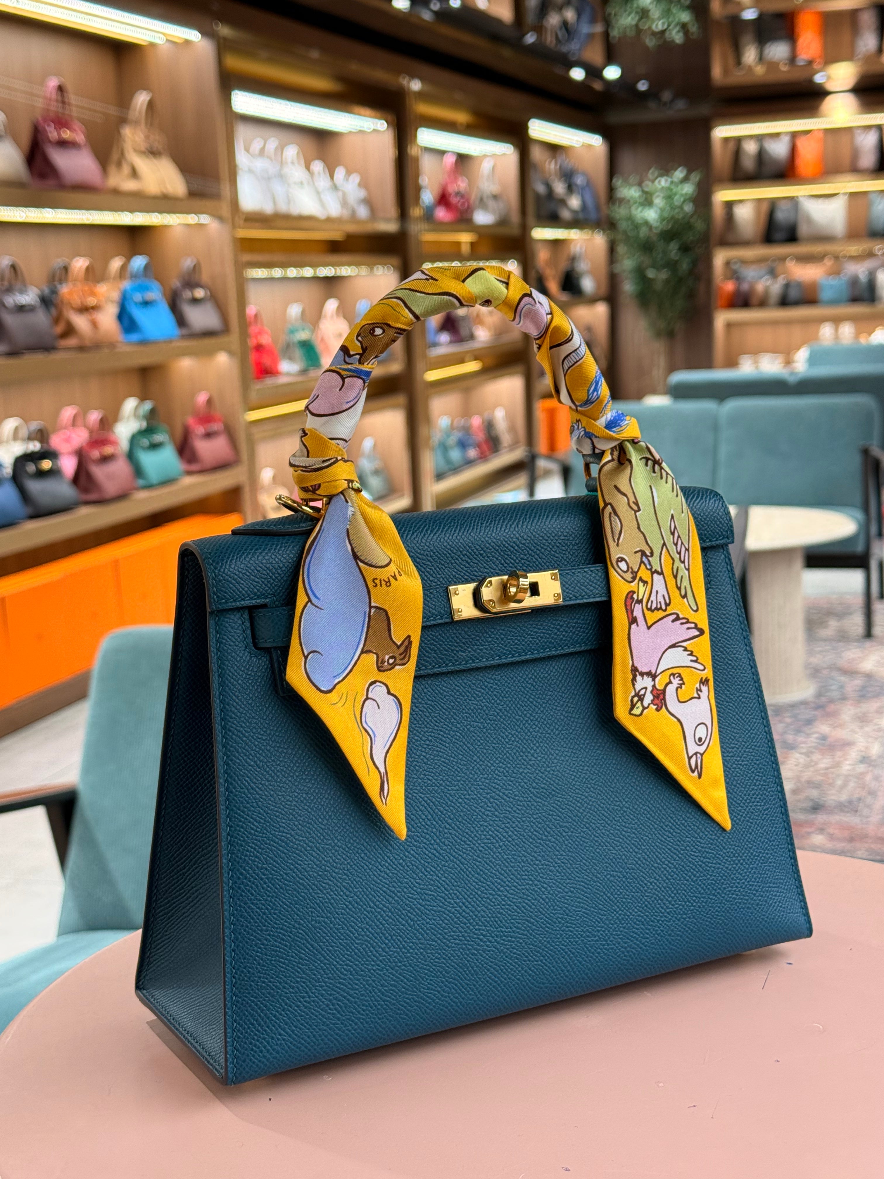 Hermes | Kelly (25) – Epsom – Bleu Jean – Gold Hardware