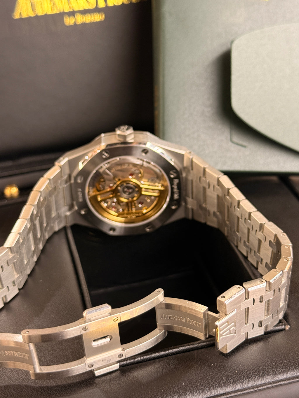 Audemars Piguet | Royal Oak – Stainless Steel – Black – Silver Hardware