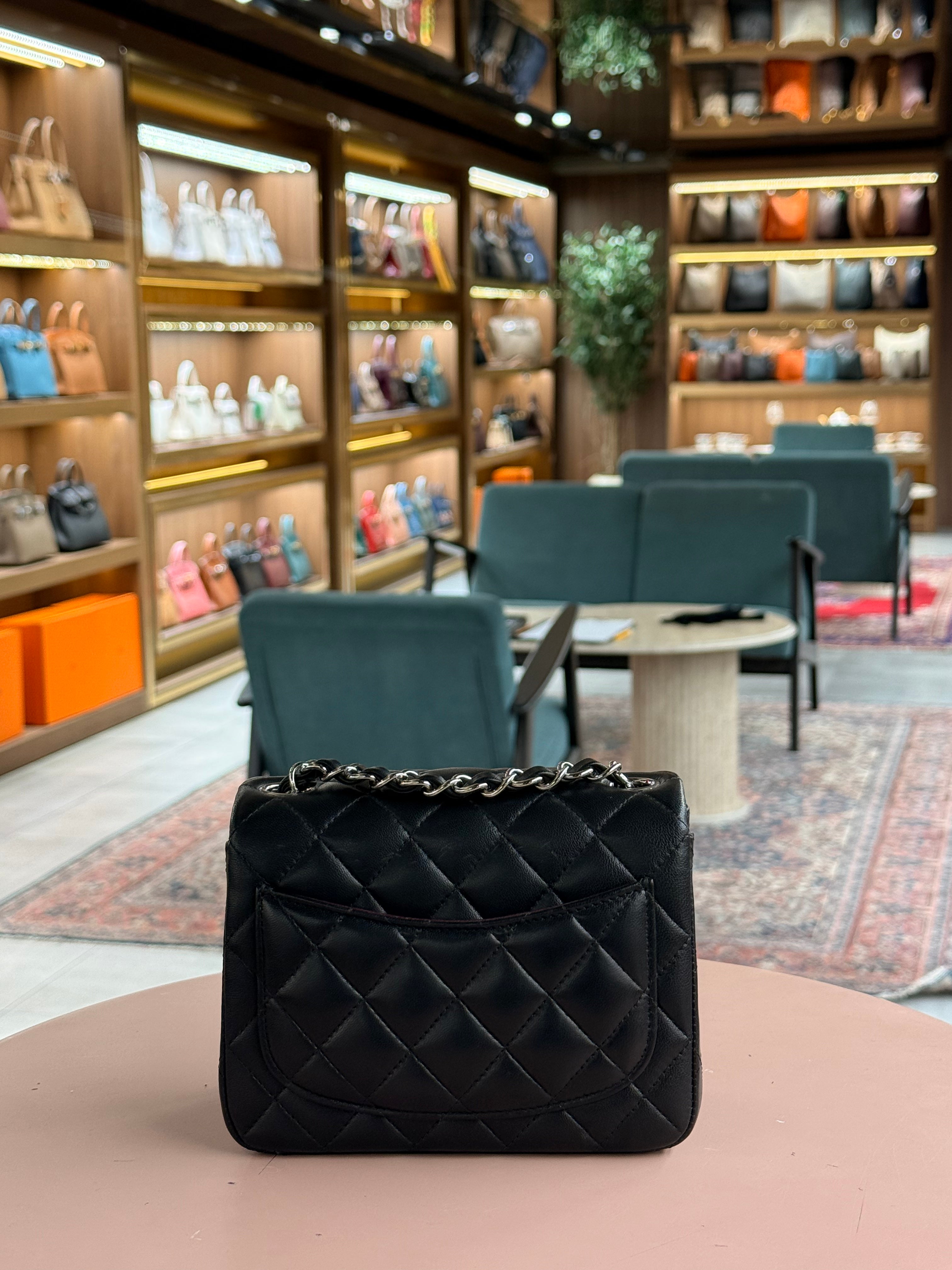 Chanel | Classic Flap Bag (Mini) – Lambskin – Black – Silver Hardware