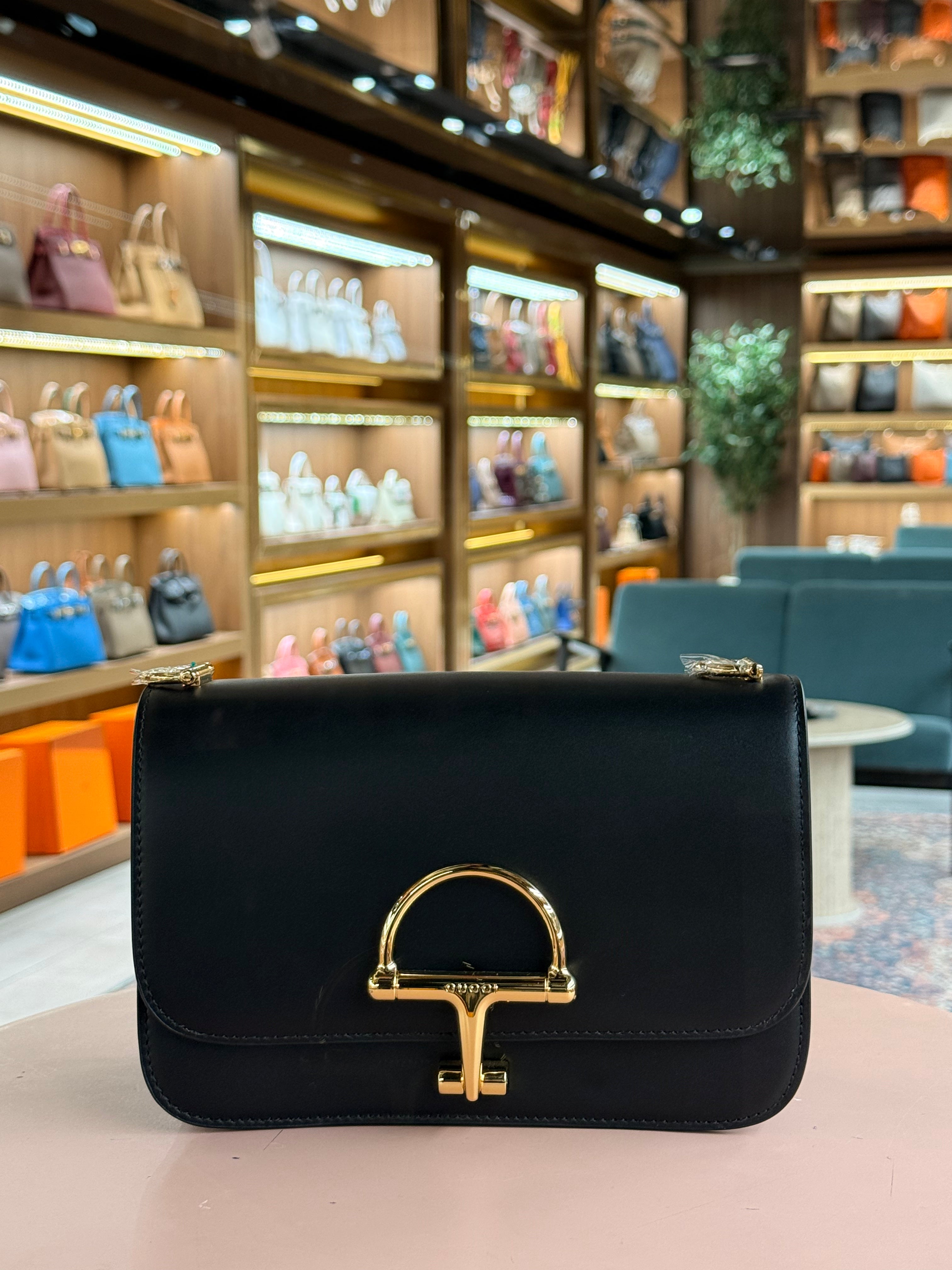 Gucci | Small Siena (Small) – Leather – Black – Gold Hardware