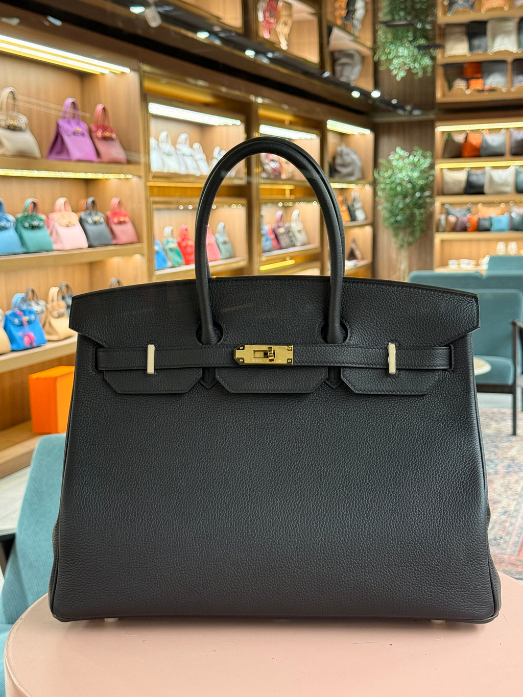Hermes | Birkin (35) – Togo – Black – Gold Hardware