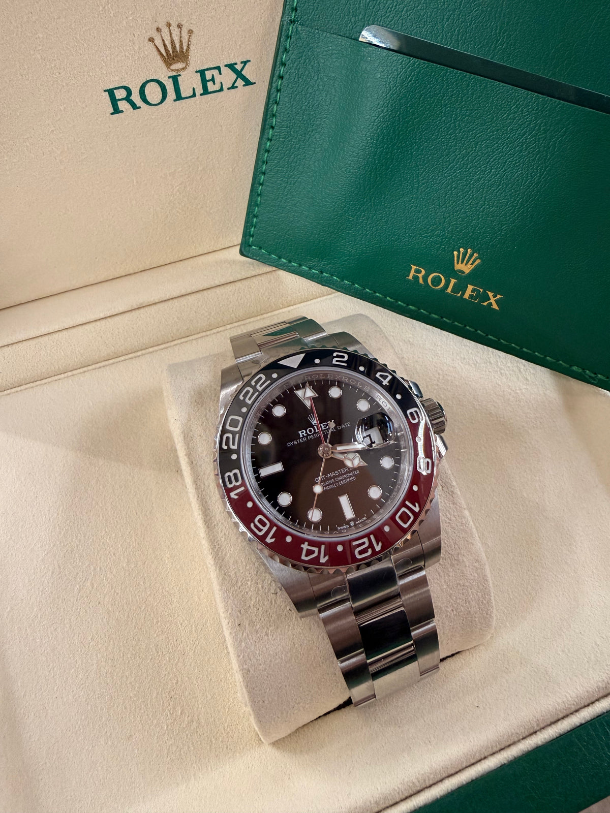Rolex | GMT-Master II – Stainless Steel – Black – Silver Hardware