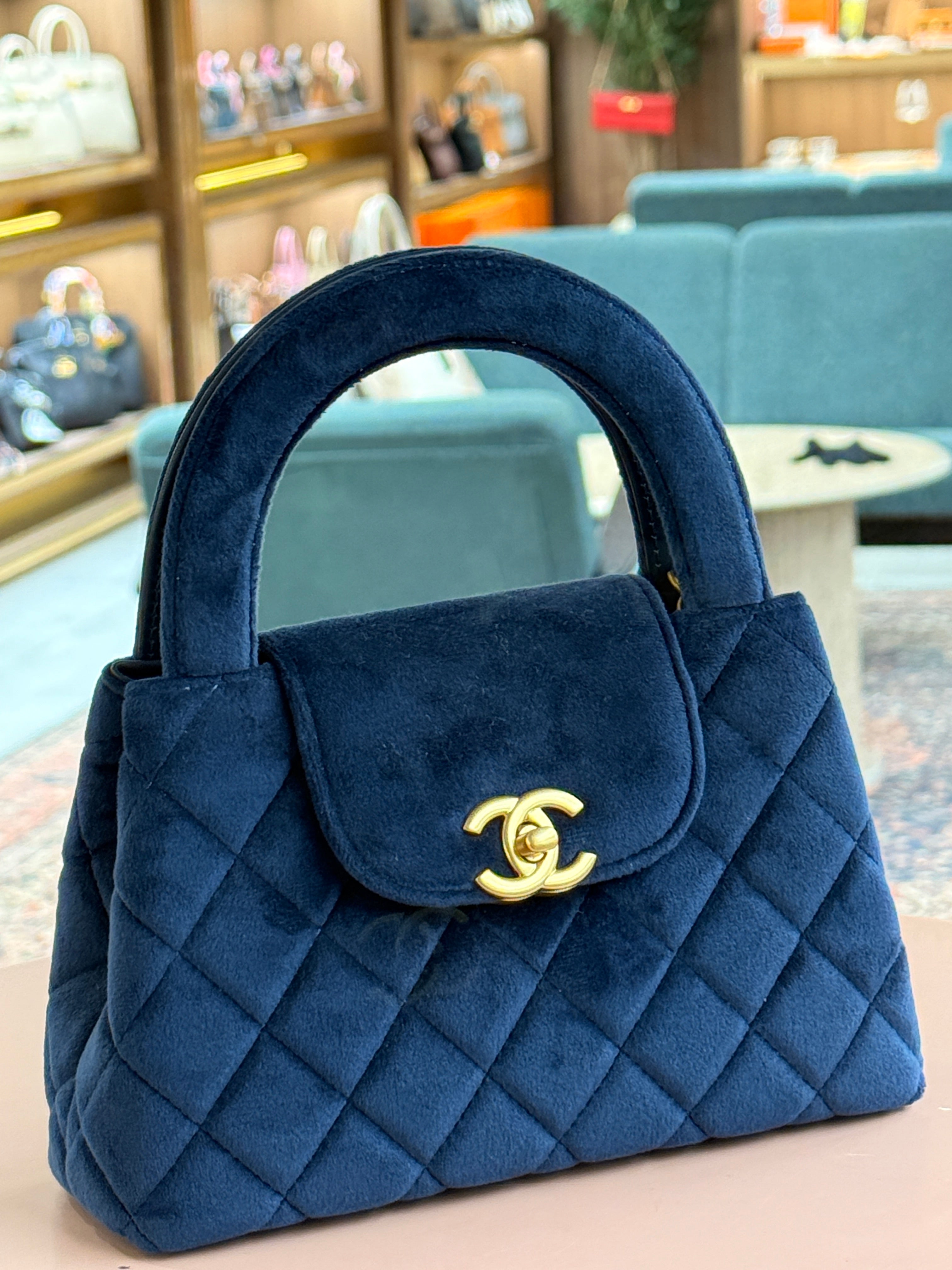 Chanel | Kelly Shopper – Suede – Navy – Gold Hardware