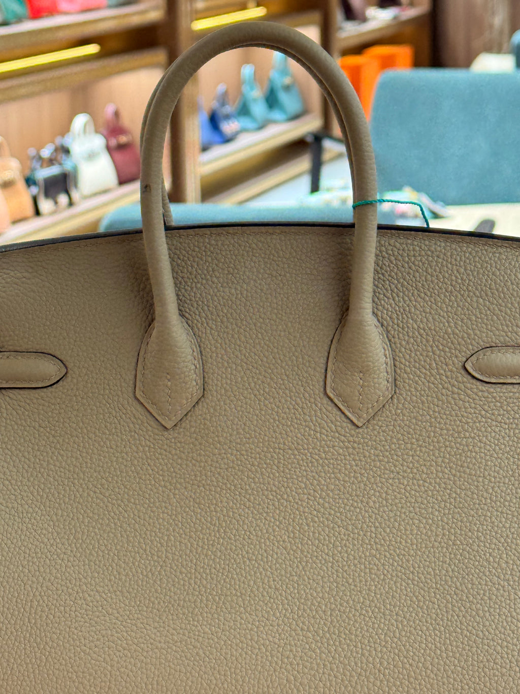 Hermes | Birkin (25) – Togo – Etoupe – Gold Hardware