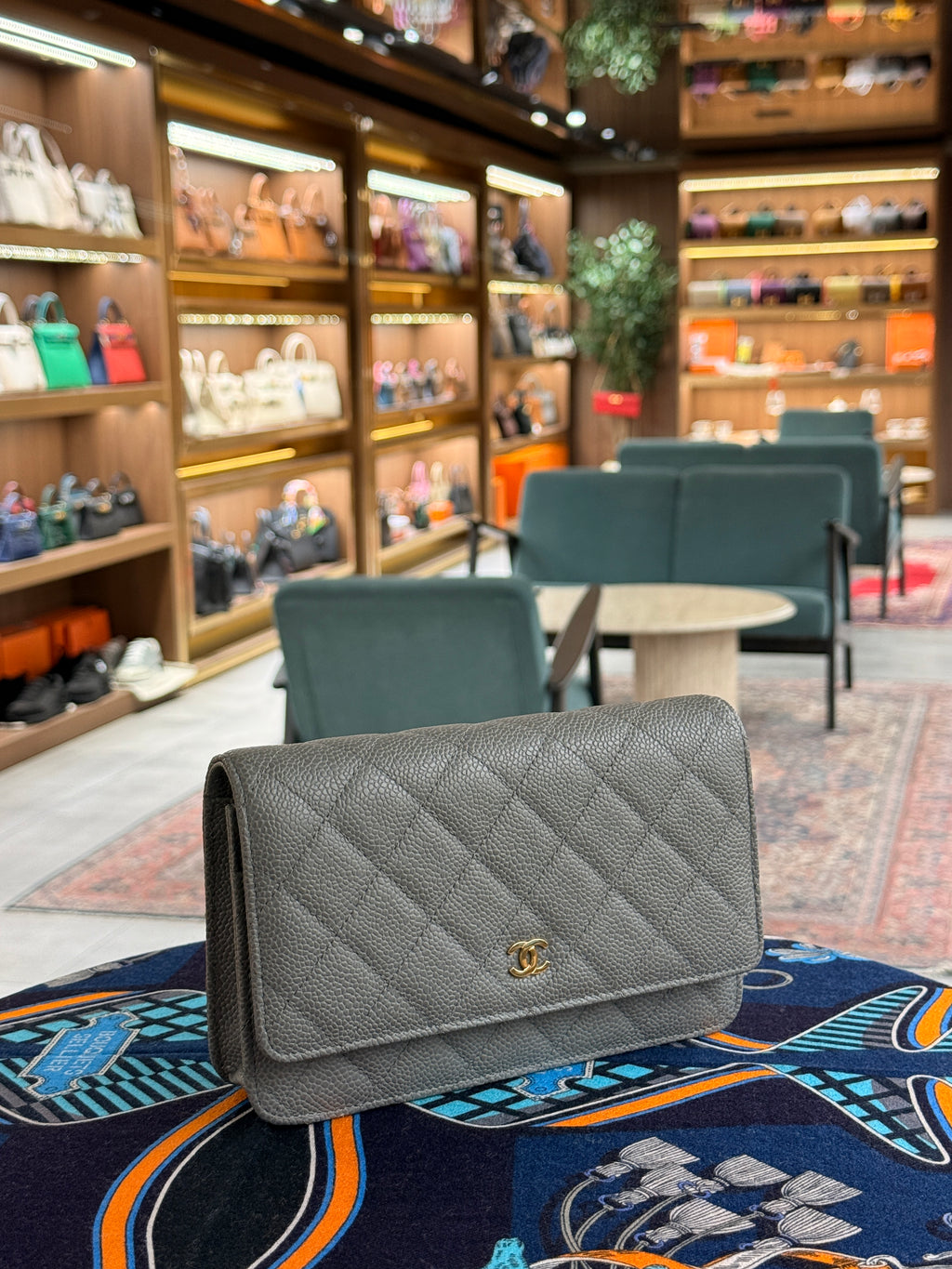 Chanel | Wallet on Chain (20) – Caviar – Grey – Gold Hardware