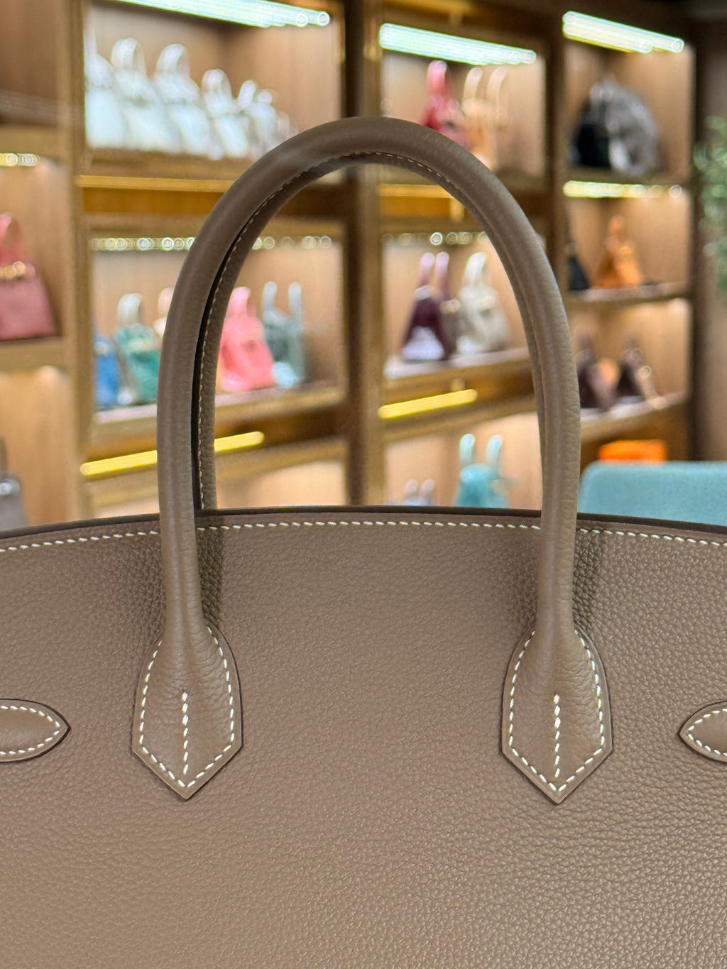 Hermes | Birkin (30) – Togo – Etoupe – Gold Hardware