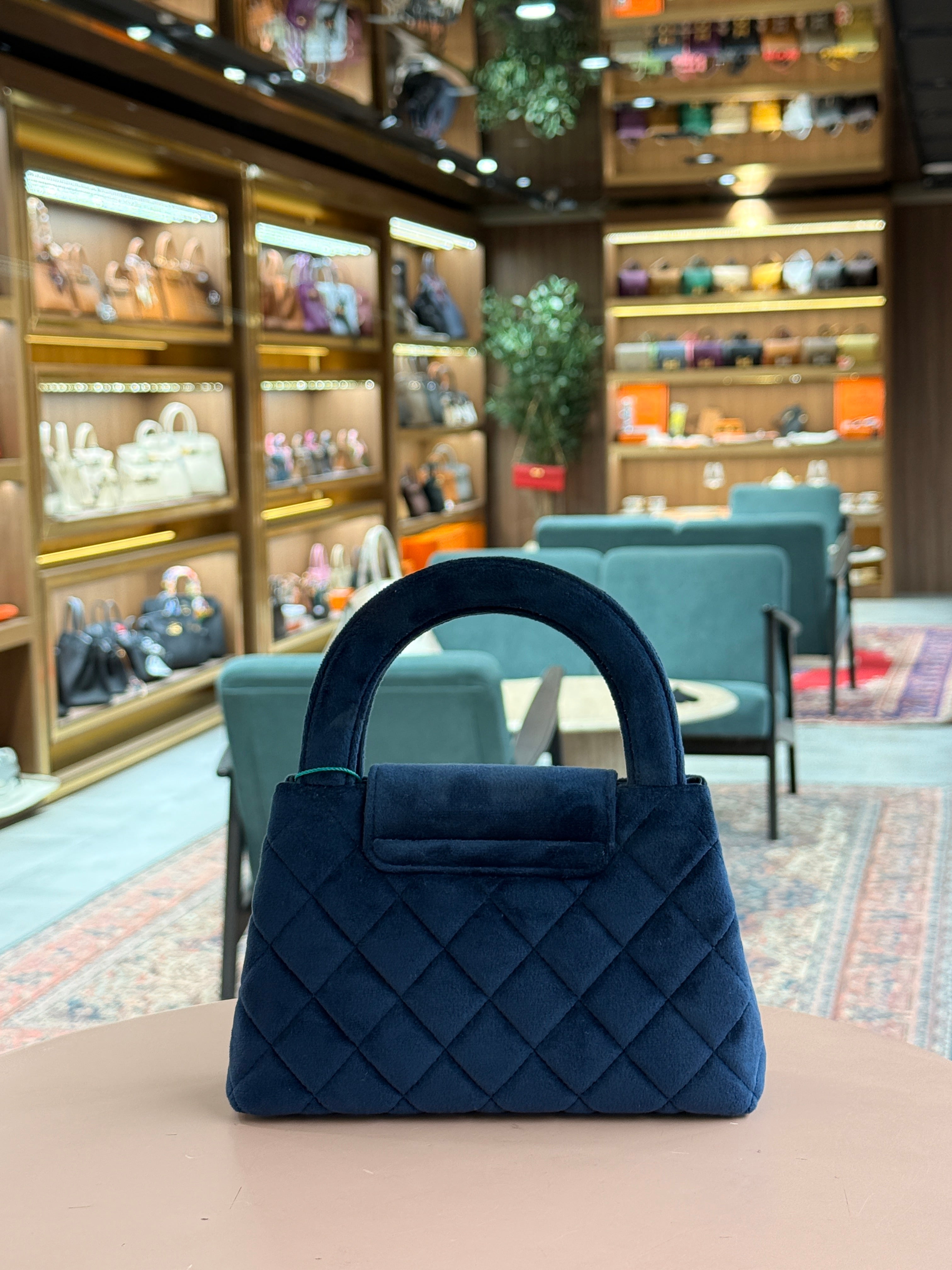 Chanel | Kelly Shopper – Suede – Navy – Gold Hardware