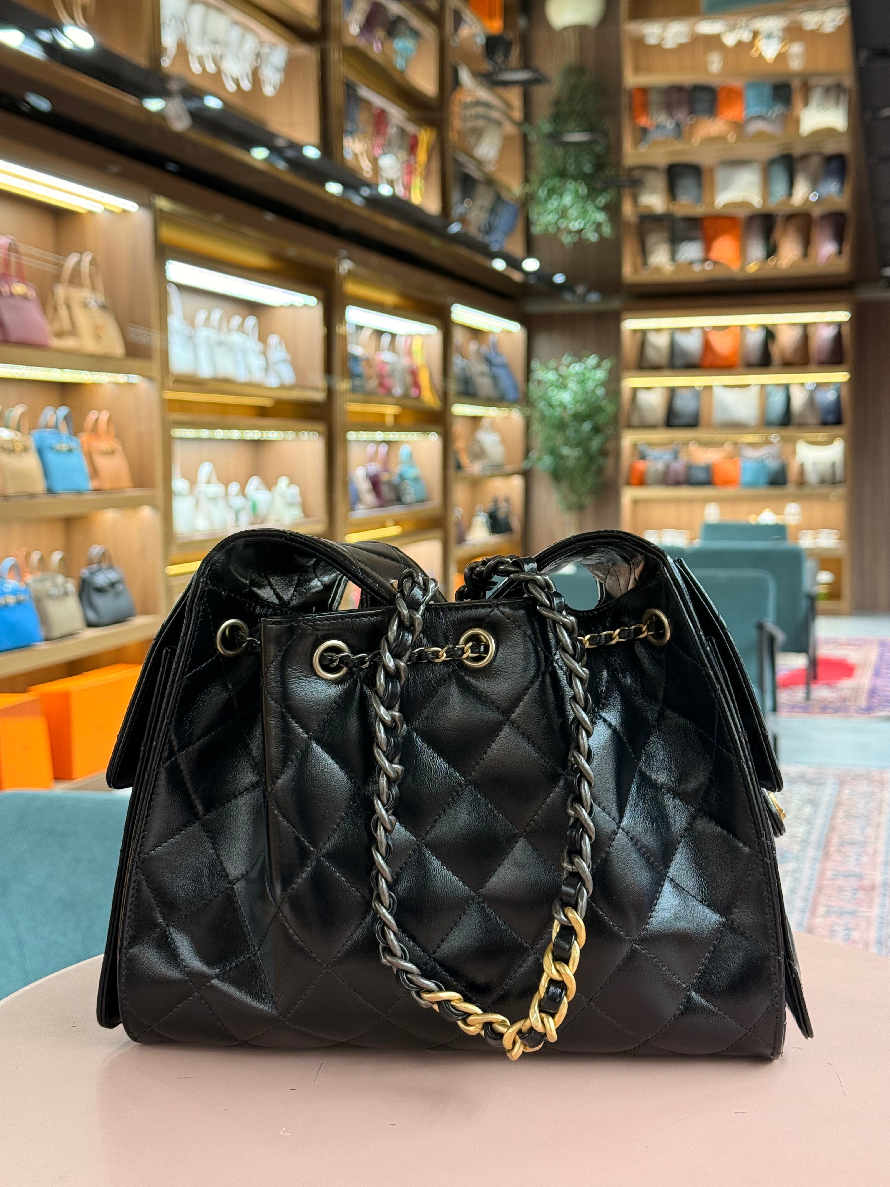 Chanel | Coco Handle Bag (Small) – Lambskin – Black – Gold Hardware