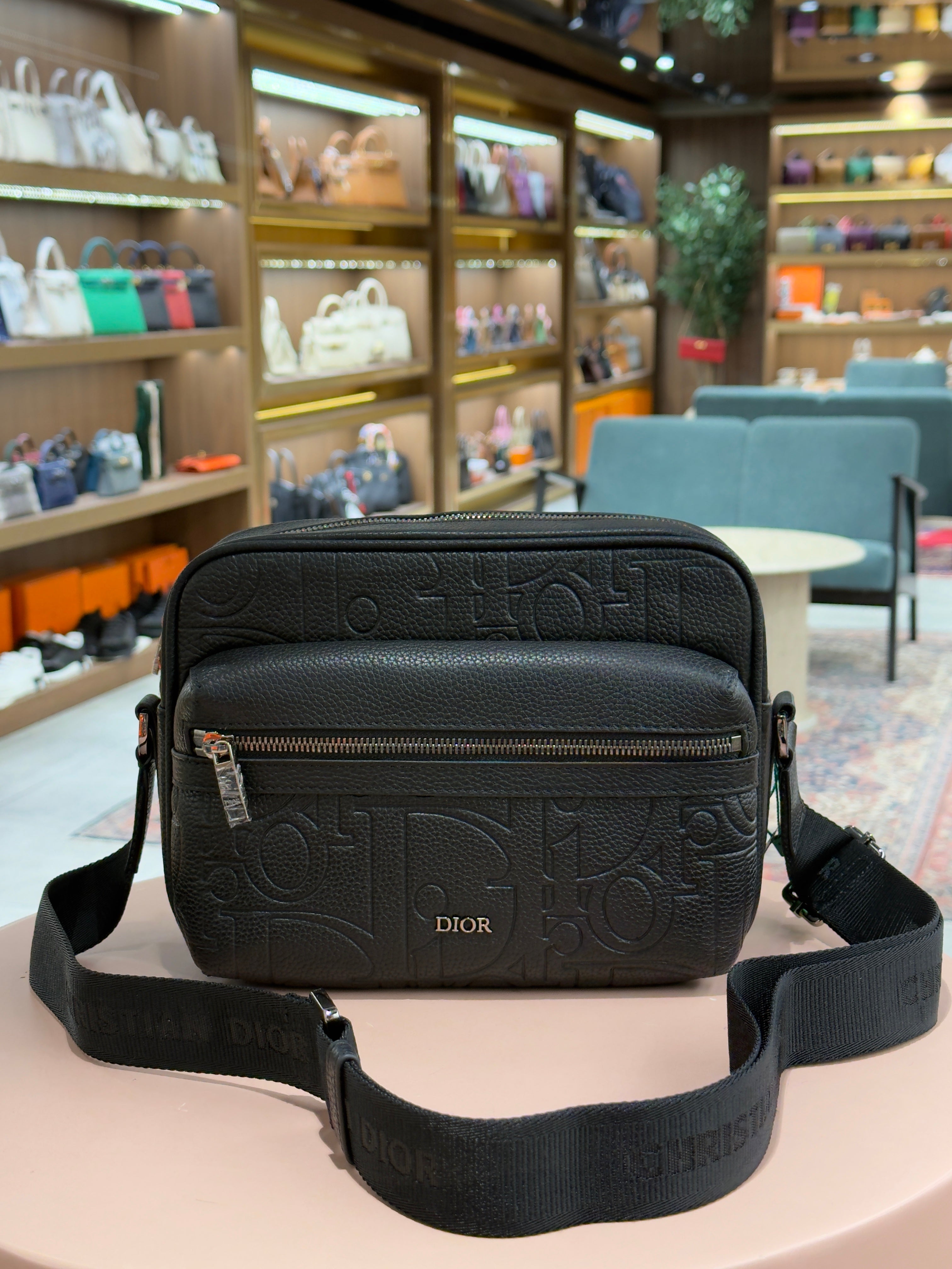 Dior | Rider 2.0 Zipped Messenger Bag (20) – Leather – Black – Gold Hardware