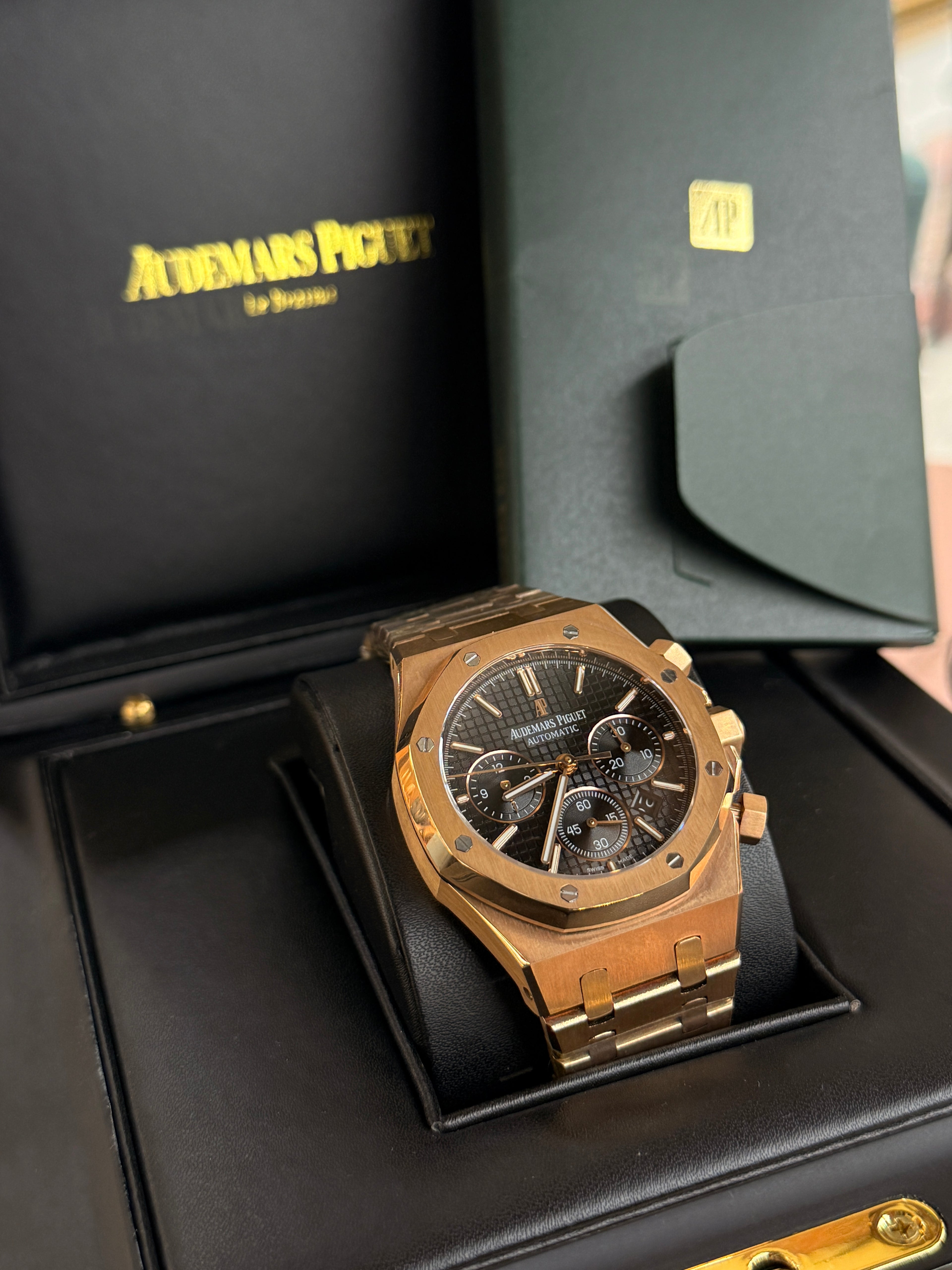 Audemars Piguet | Royal Oak Chronograph – Stainless Steel – Black – Rose Gold