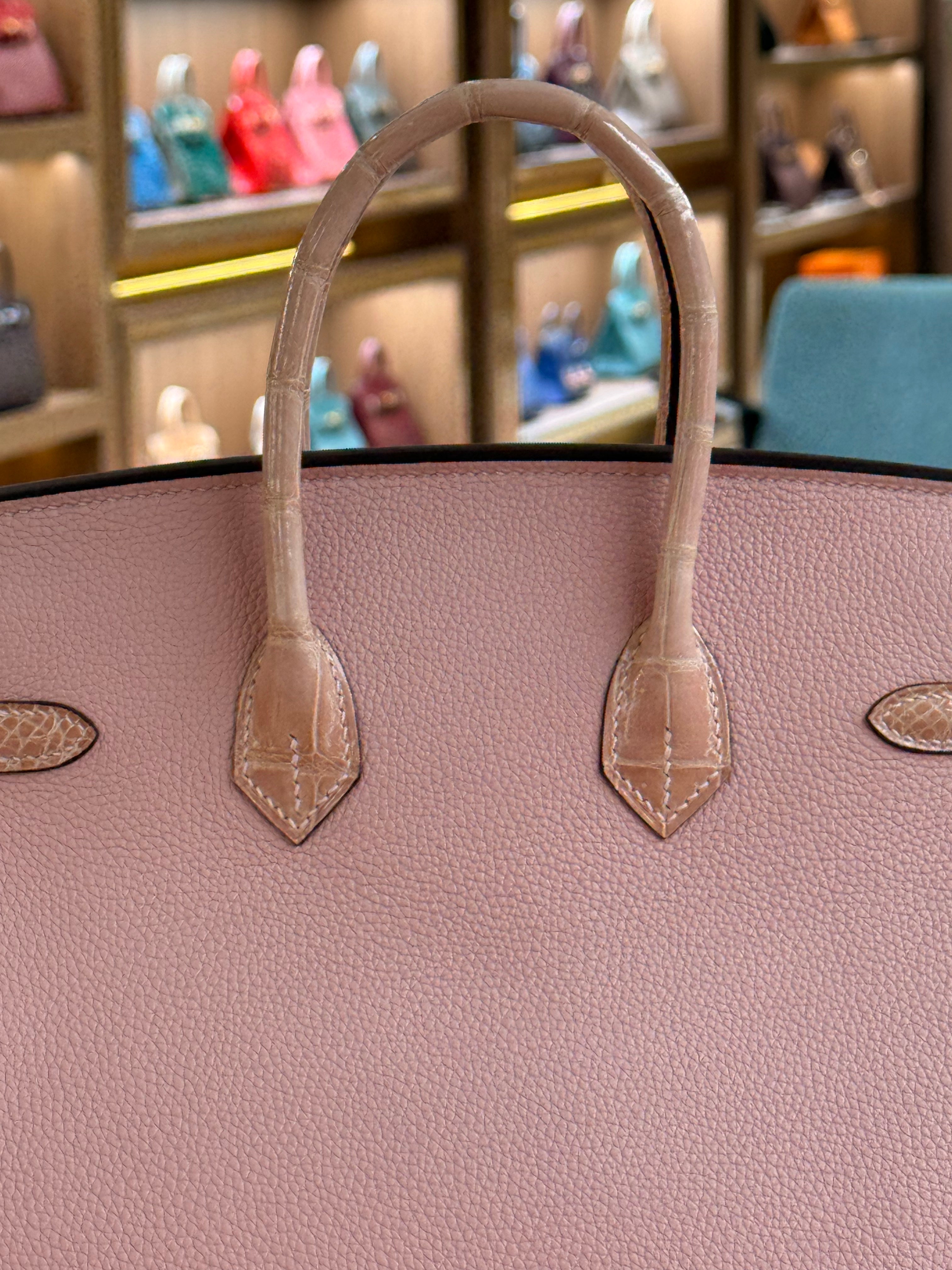 Hermes | Birkin (25) – Togo – Rose Sakura – Gold Hardware