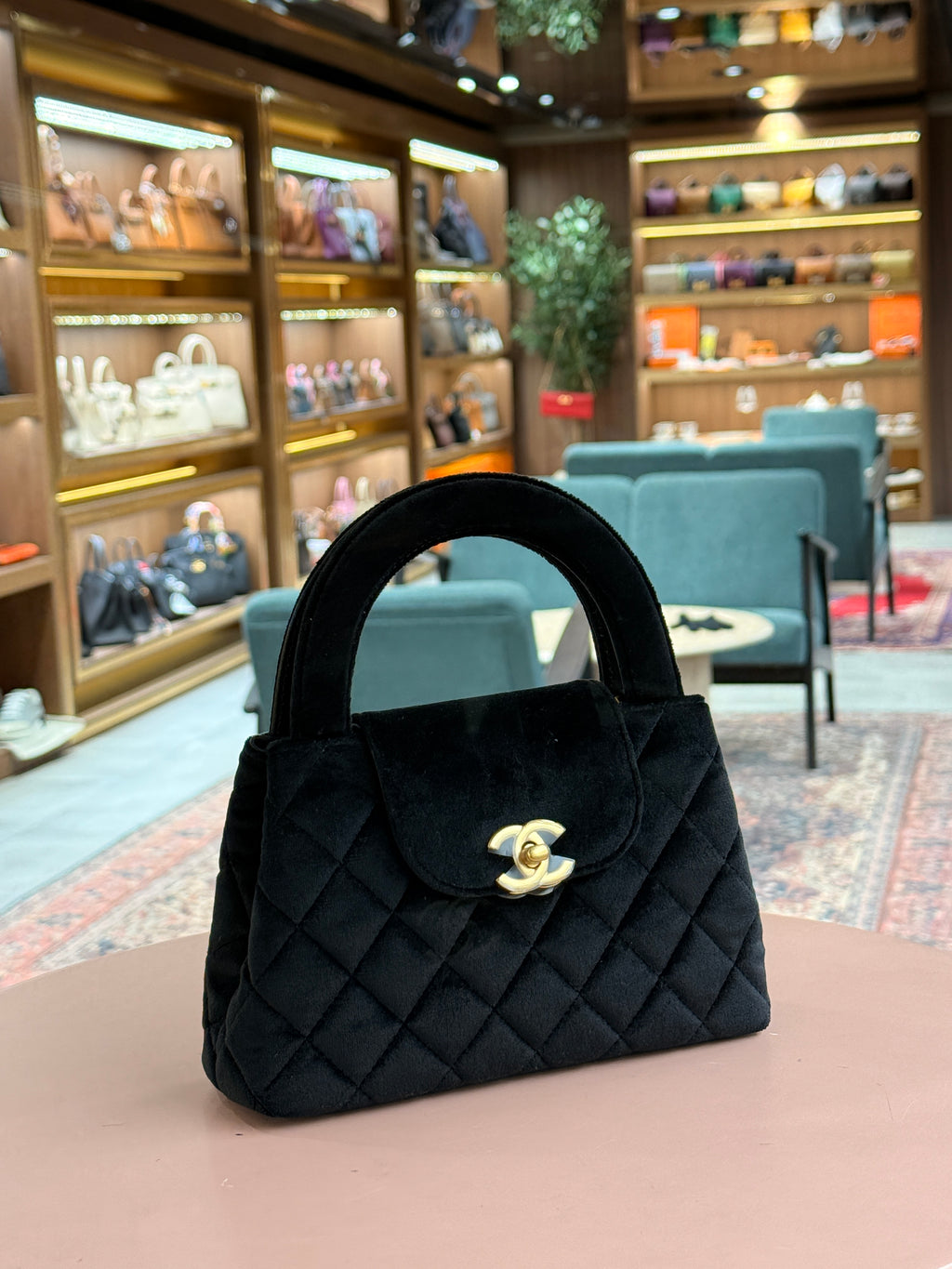 Chanel | Kelly Shopper – Velvet – Black – Gold Hardware