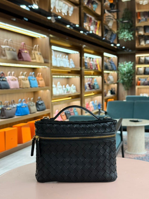Bottega Veneta | Bang Bang Vanity – Leather – Black – Gold Hardware