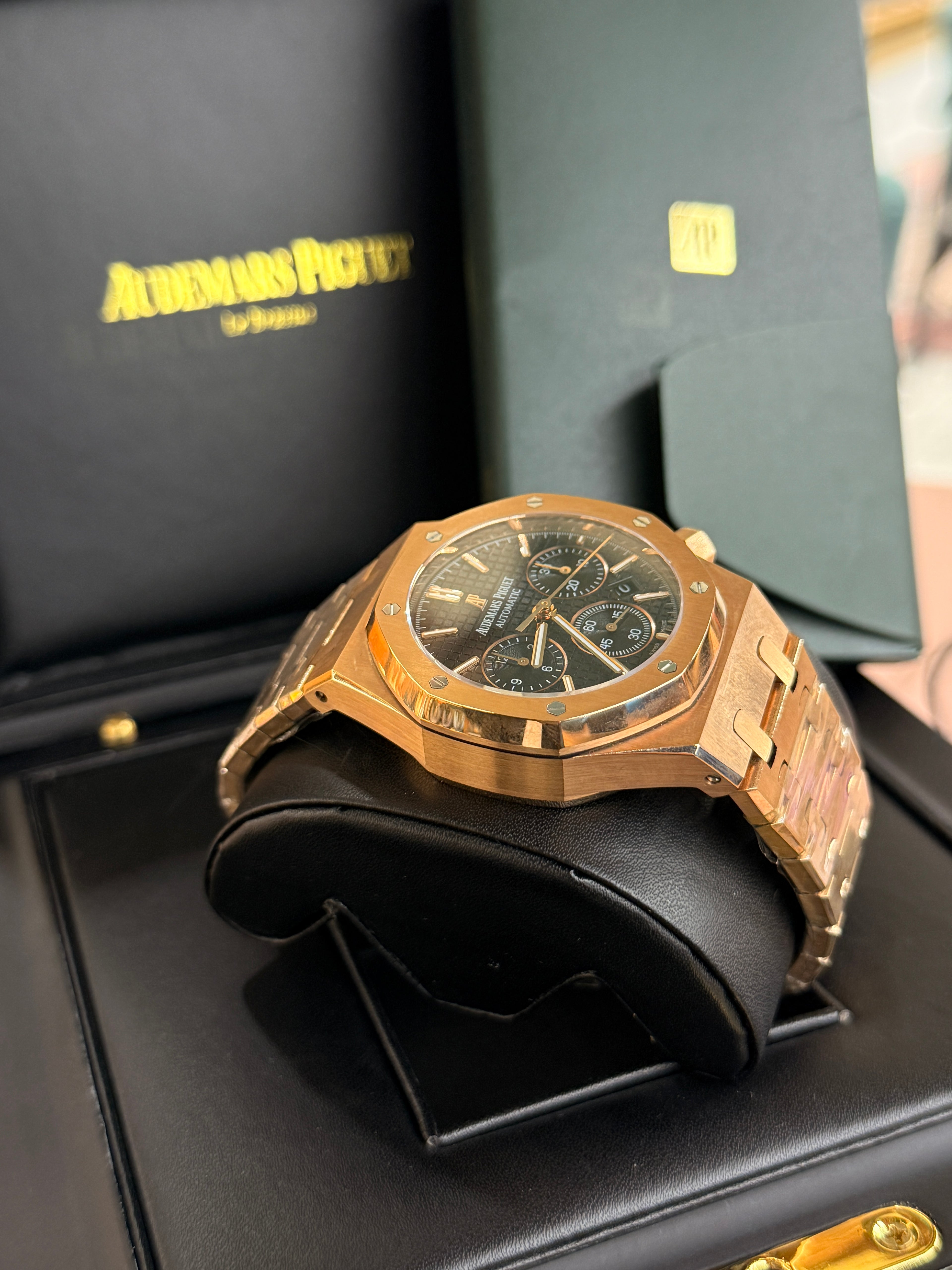 Audemars Piguet | Royal Oak Chronograph – Stainless Steel – Black – Rose Gold
