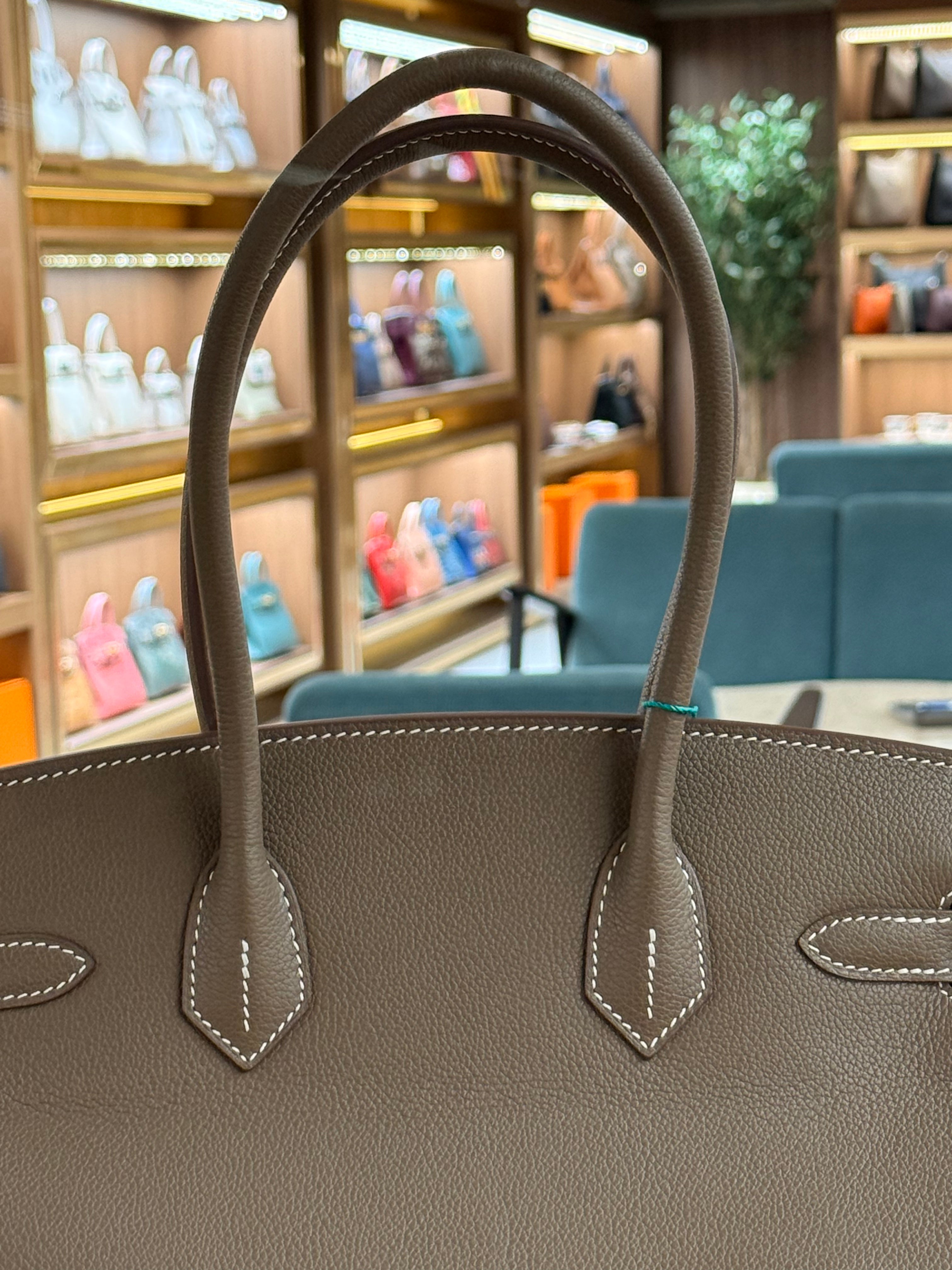 Hermes | Birkin (30) – Togo – Etoupe – Gold Hardware