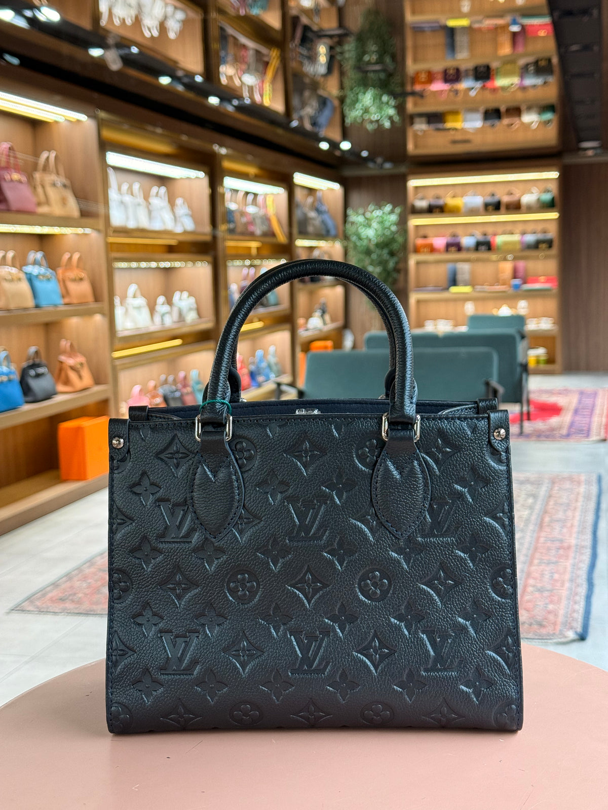 Louis Vuitton | OnTheGo PM – Monogram Empreinte – Noir – Silver Hardware