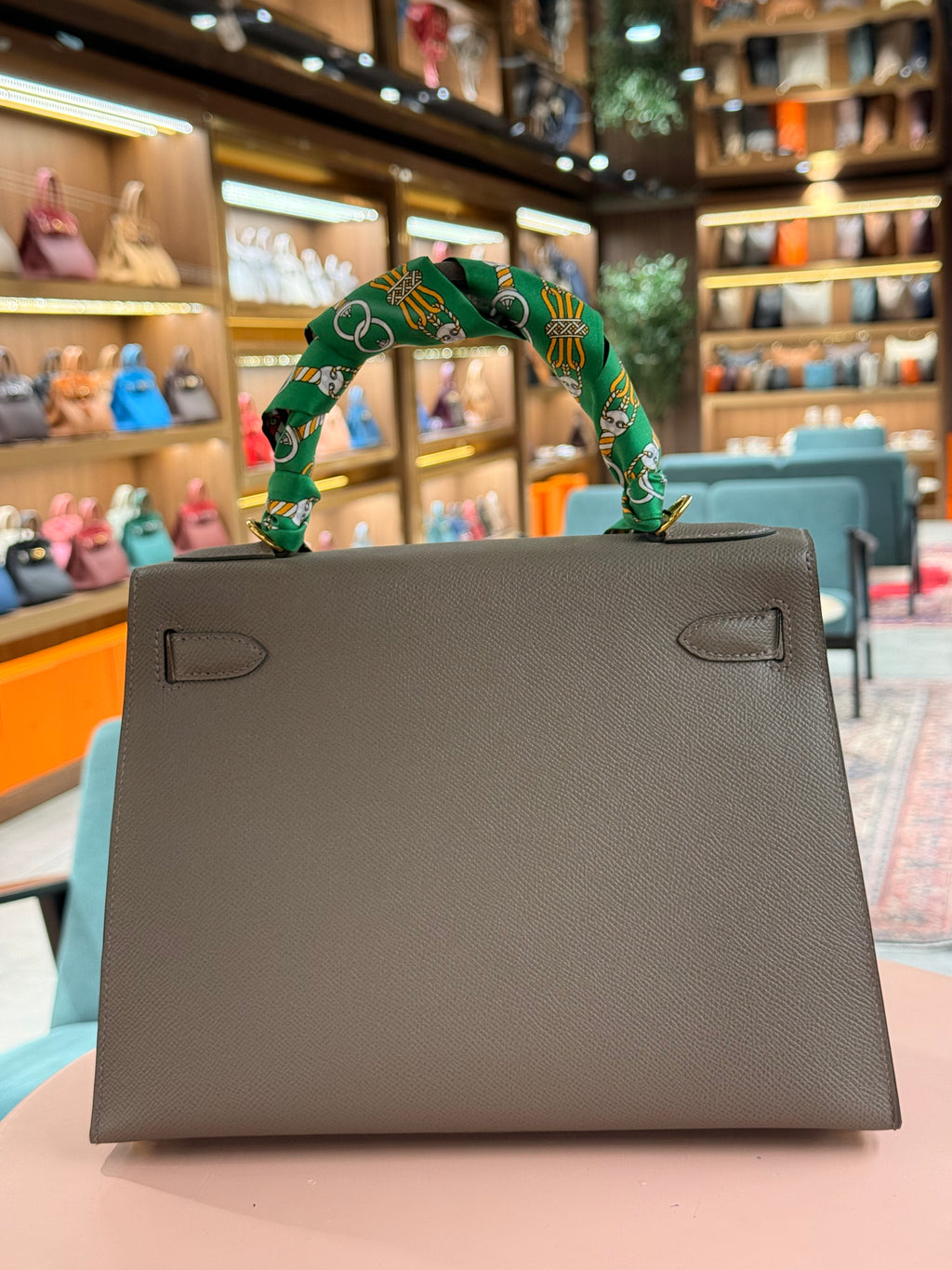 Hermes | Kelly (28) – Epsom – Etoupe – Gold Hardware