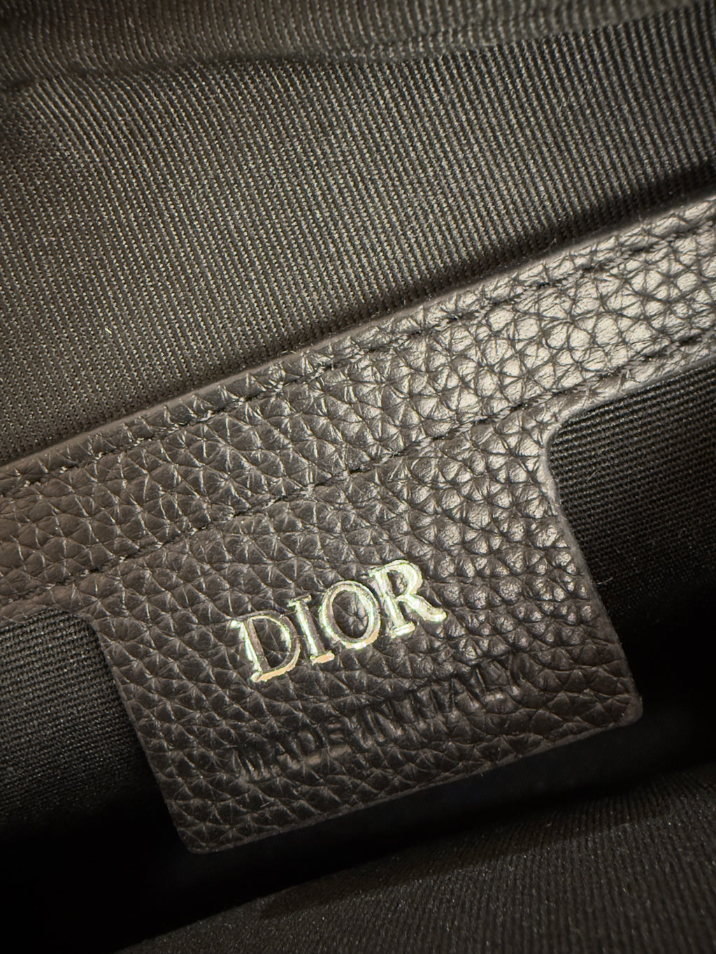 Dior | Rider 2.0 Zipped Messenger Bag (20) – Leather – Black – Gold Hardware