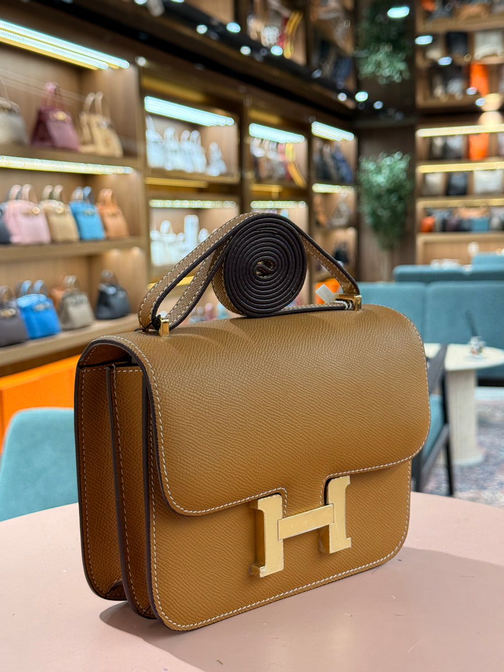 Hermes | Constance (18) – Epsom – Gold – Gold Hardware