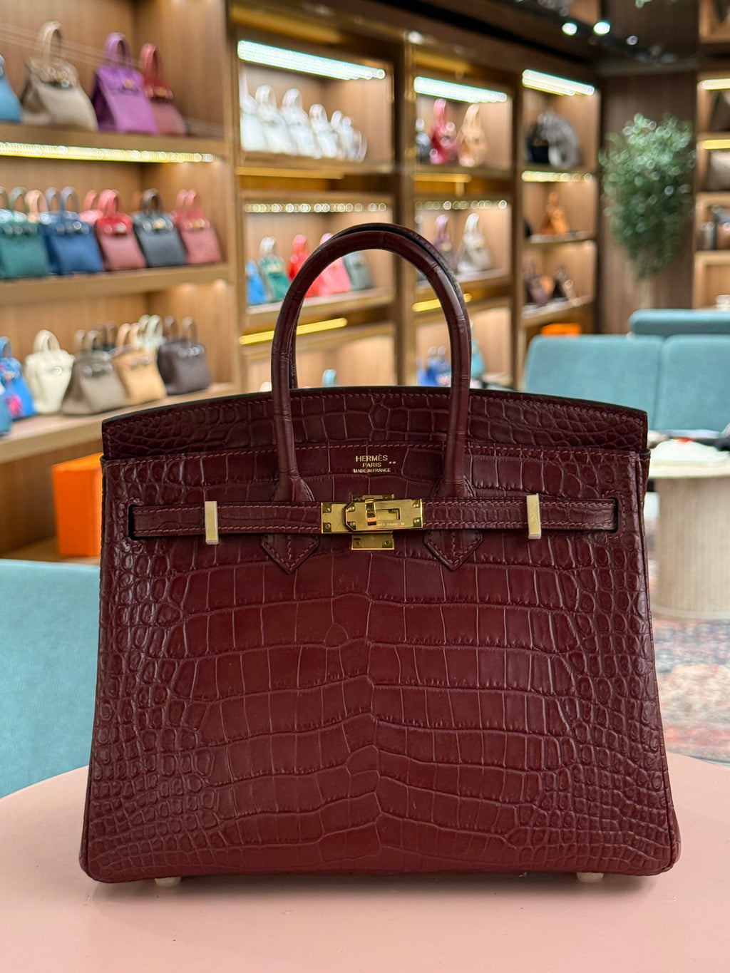 Hermes | Birkin (25) – Crocodile – Rouge H – Gold Hardware