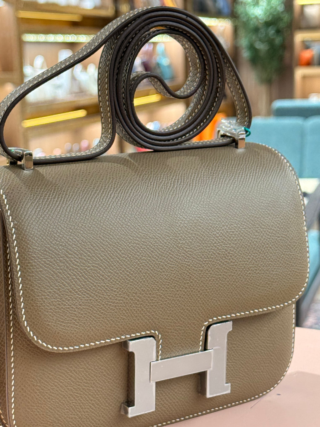 Hermes | Constance (18) – Epsom – Vert Olive – Palladium Hardware