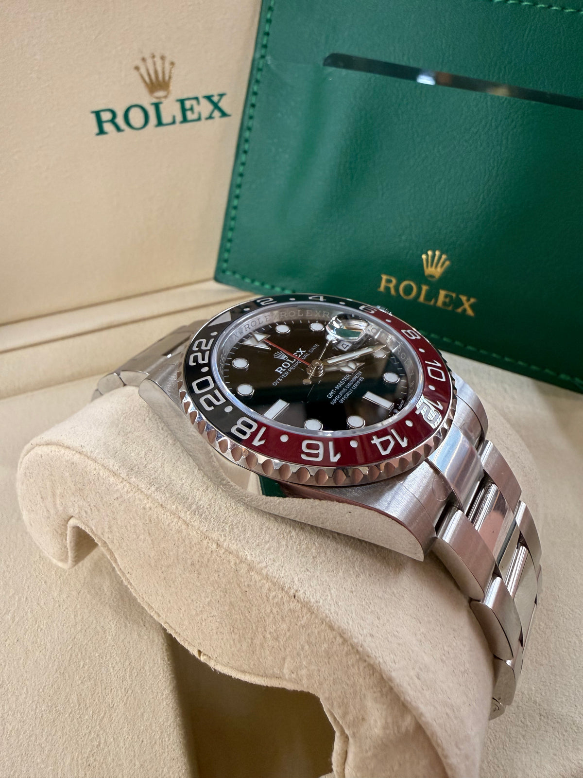 Rolex | GMT-Master II – Stainless Steel – Black – Silver Hardware