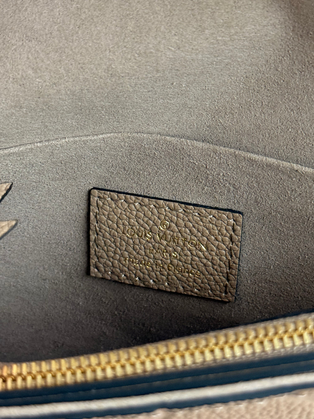 Louis Vuitton | Felicie-Pochette – Epi Leather – Beige – Gold Hardware