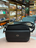 Dior | Icon Zipped Messenger Bag (20) – Leather – Black – Gold Hardware