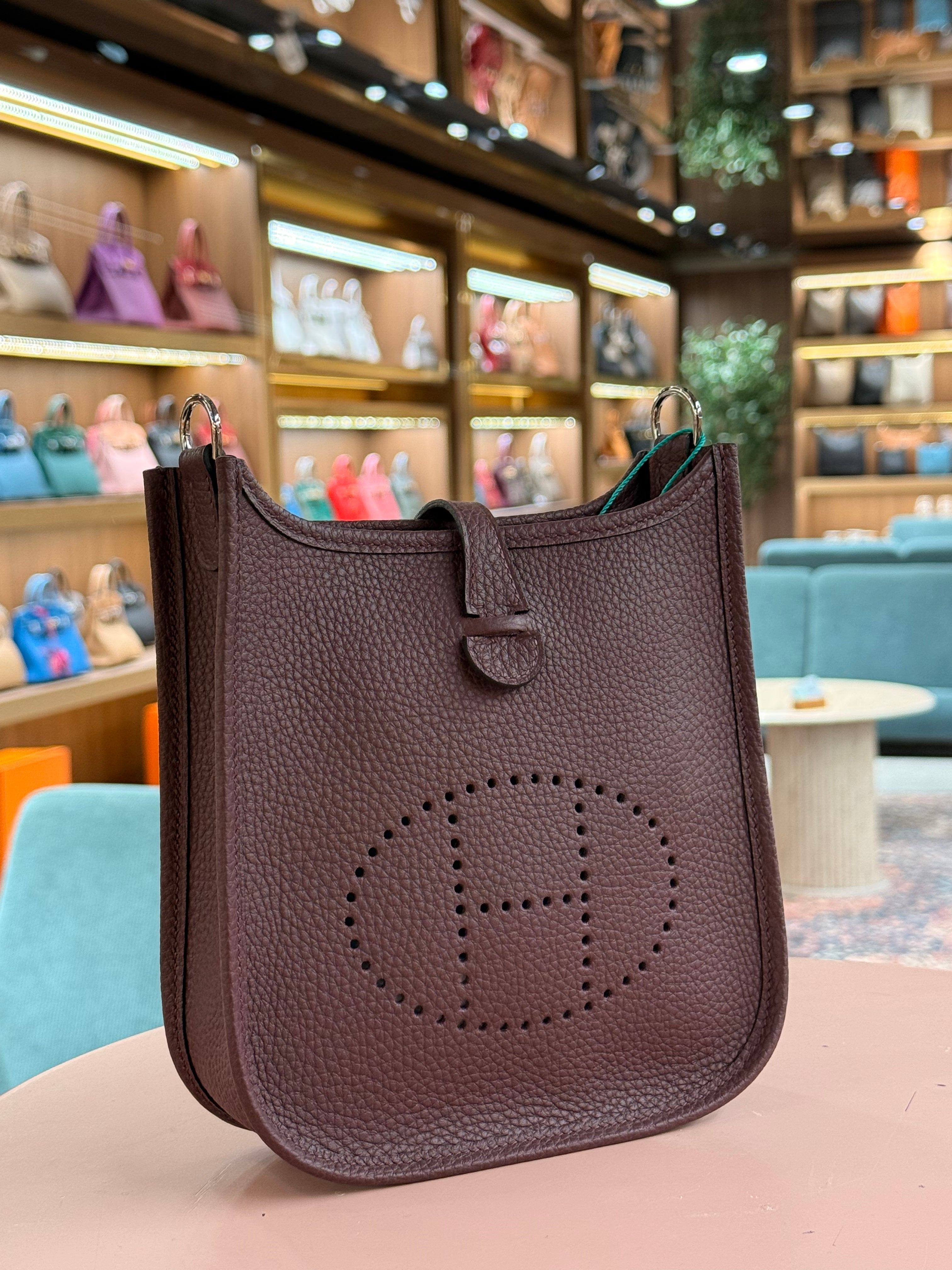 Hermes | Evelyne (Small) – Epsom – Bordeaux – Palladium Hardware