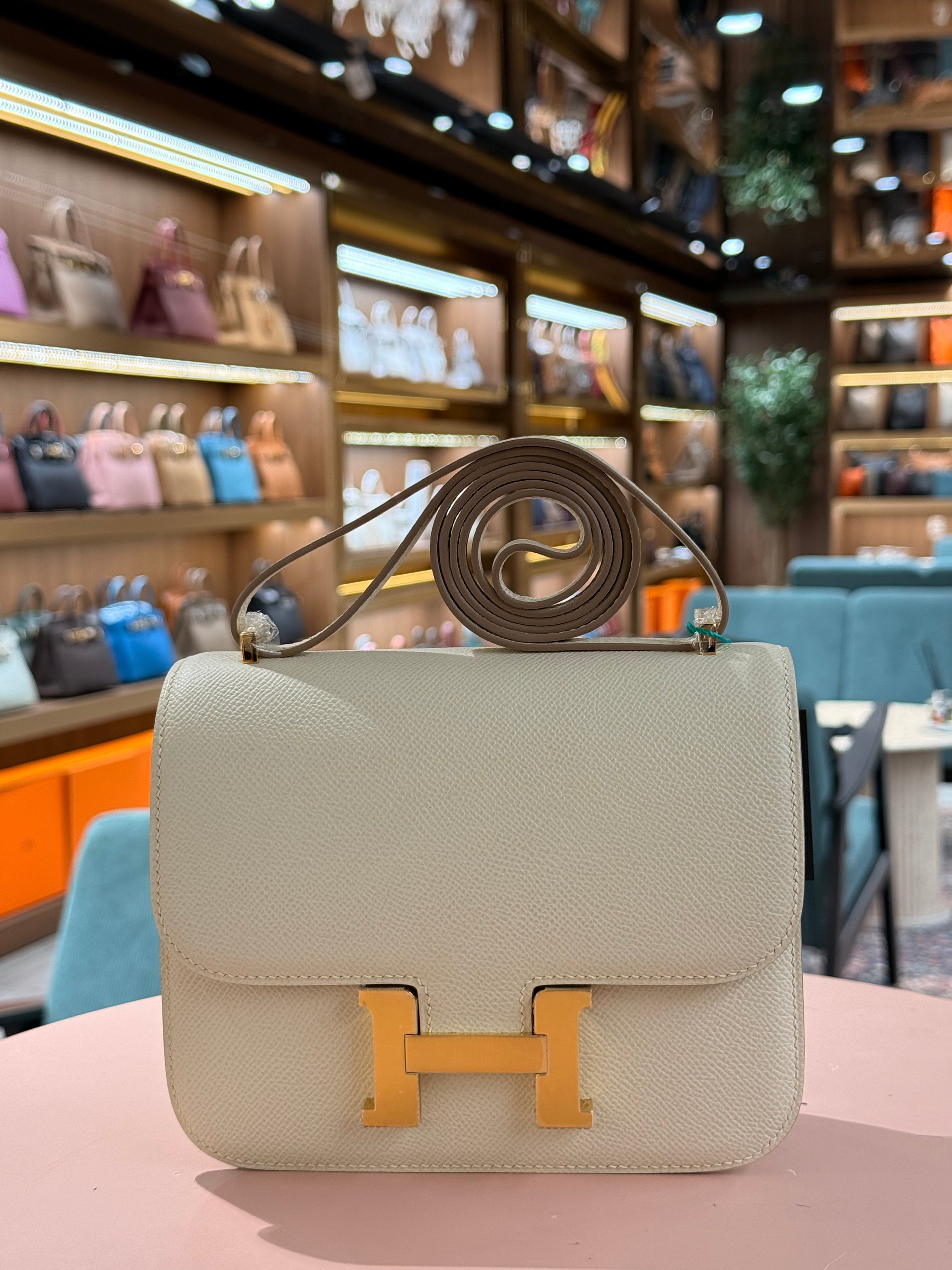 Hermes | Constance (18) – Epsom – Cream – Gold Hardware
