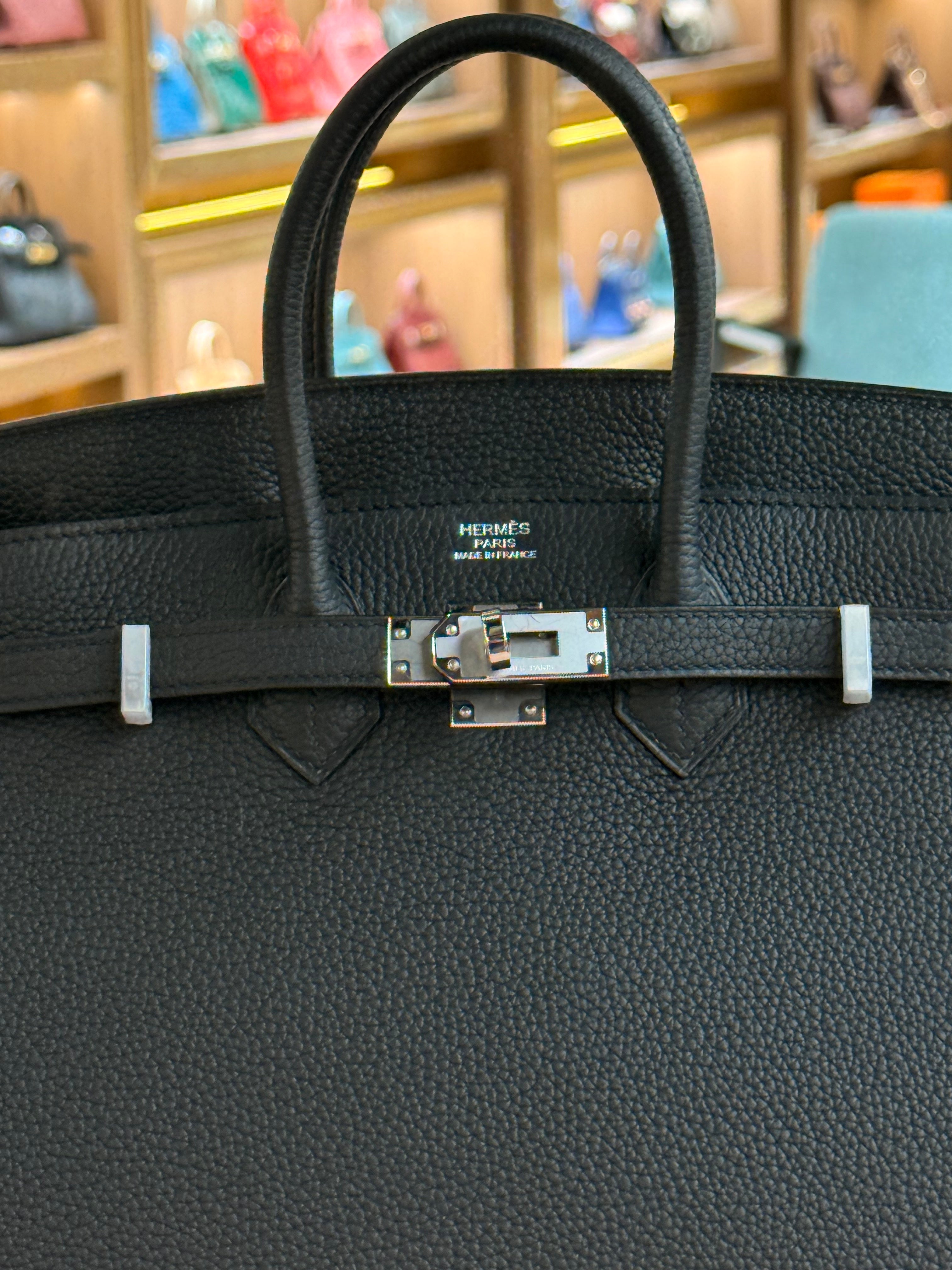 Hermes | Kelly (25) – Togo – Black – Palladium Hardware