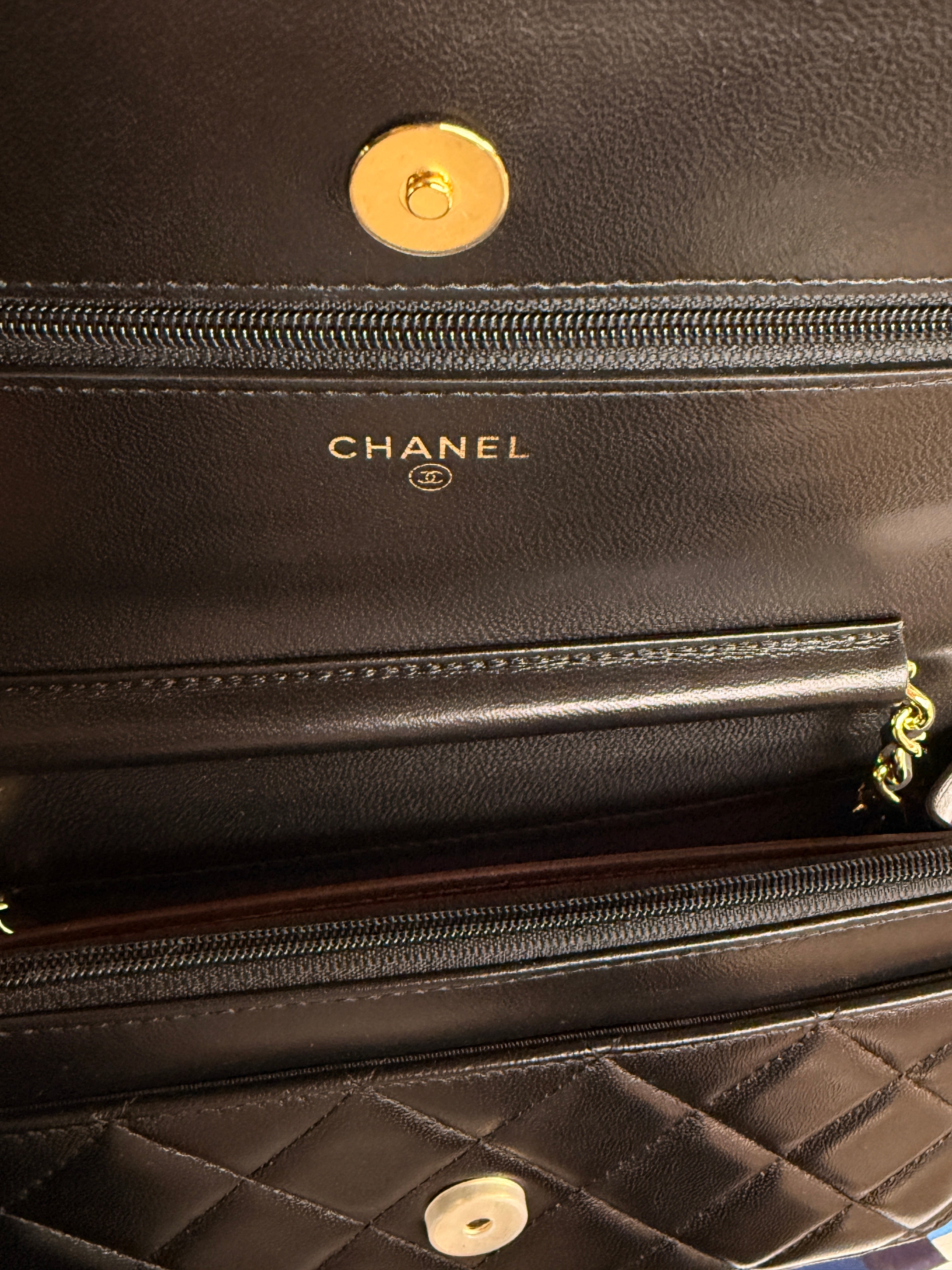 Chanel | Wallet on Chain (20) – Lambskin – Black – Gold Hardware
