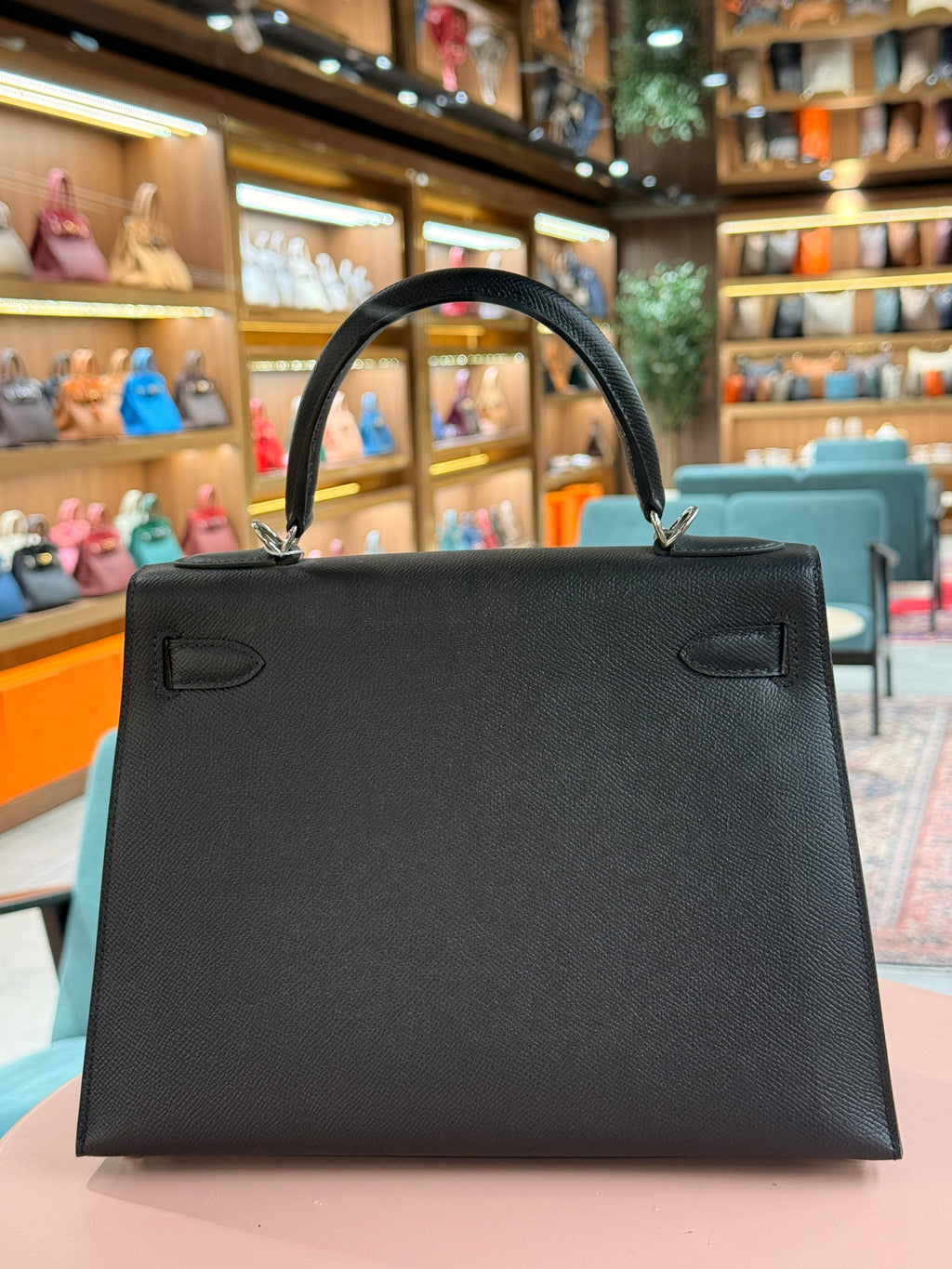 Hermes | Kelly (28) – Epsom – Black – Palladium Hardware