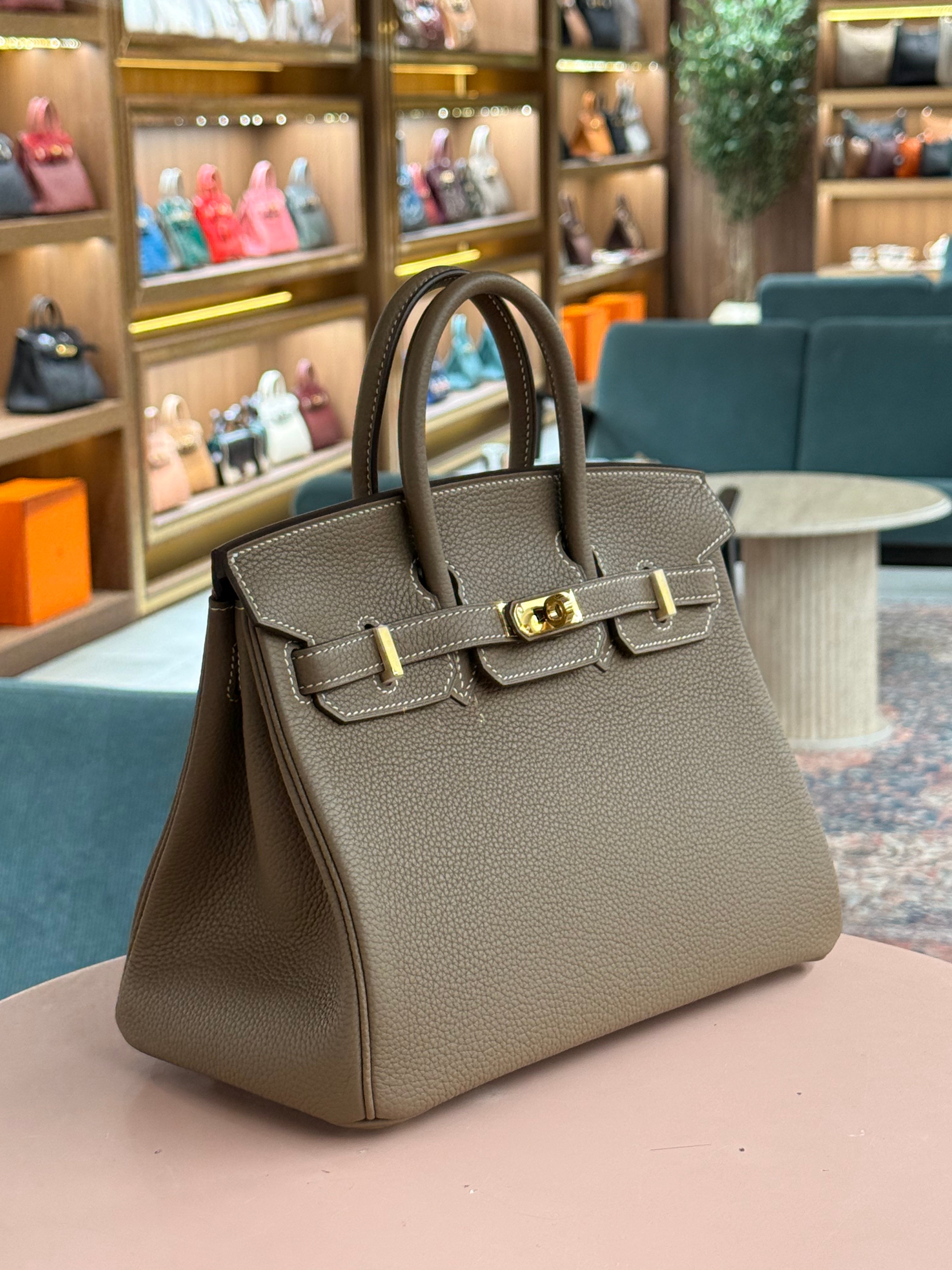 Hermes | Birkin (25) – Togo – Etoupe – Gold Hardware
