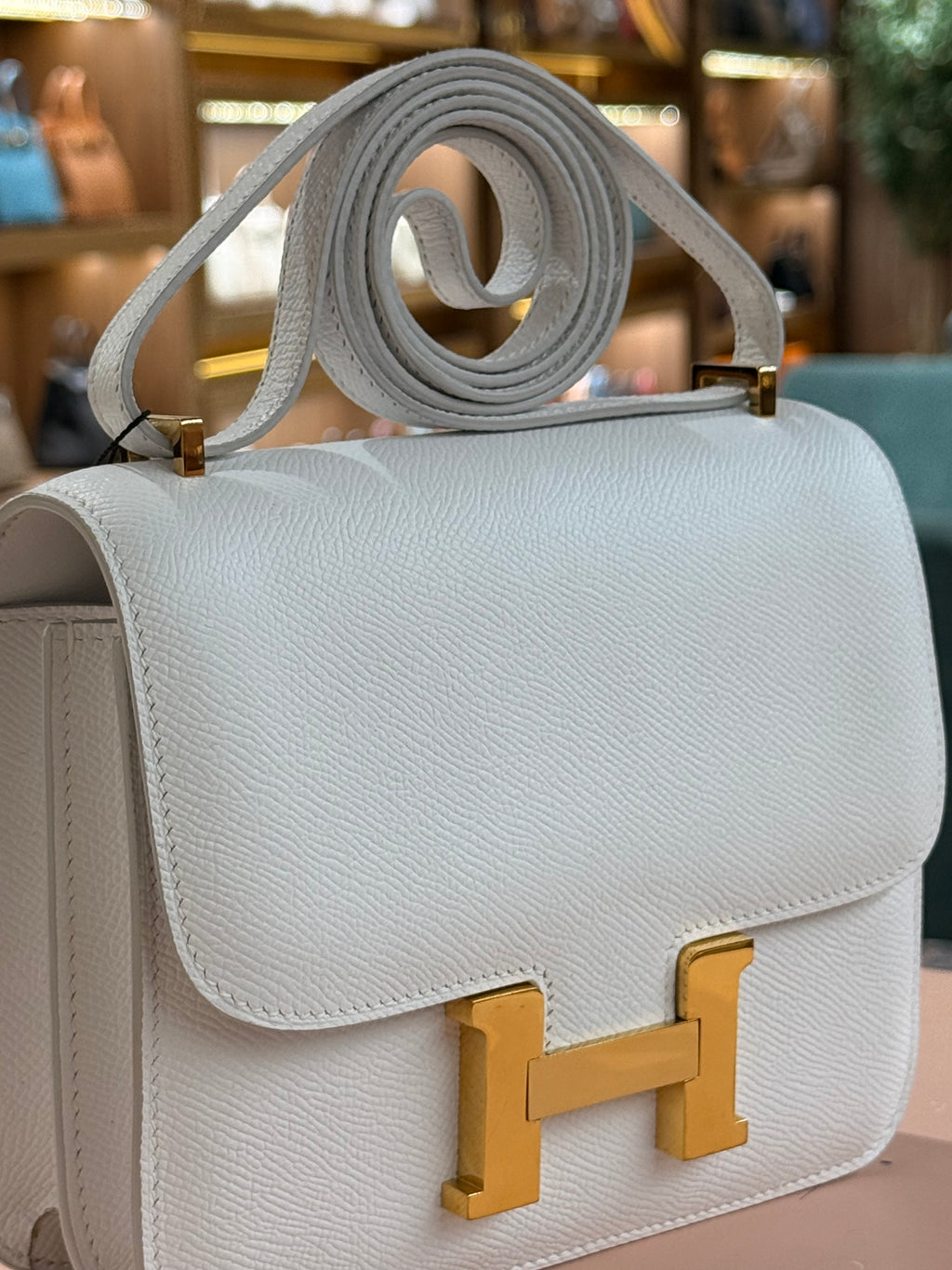 Hermes | Constance (18) – Epsom – White – Gold Hardware