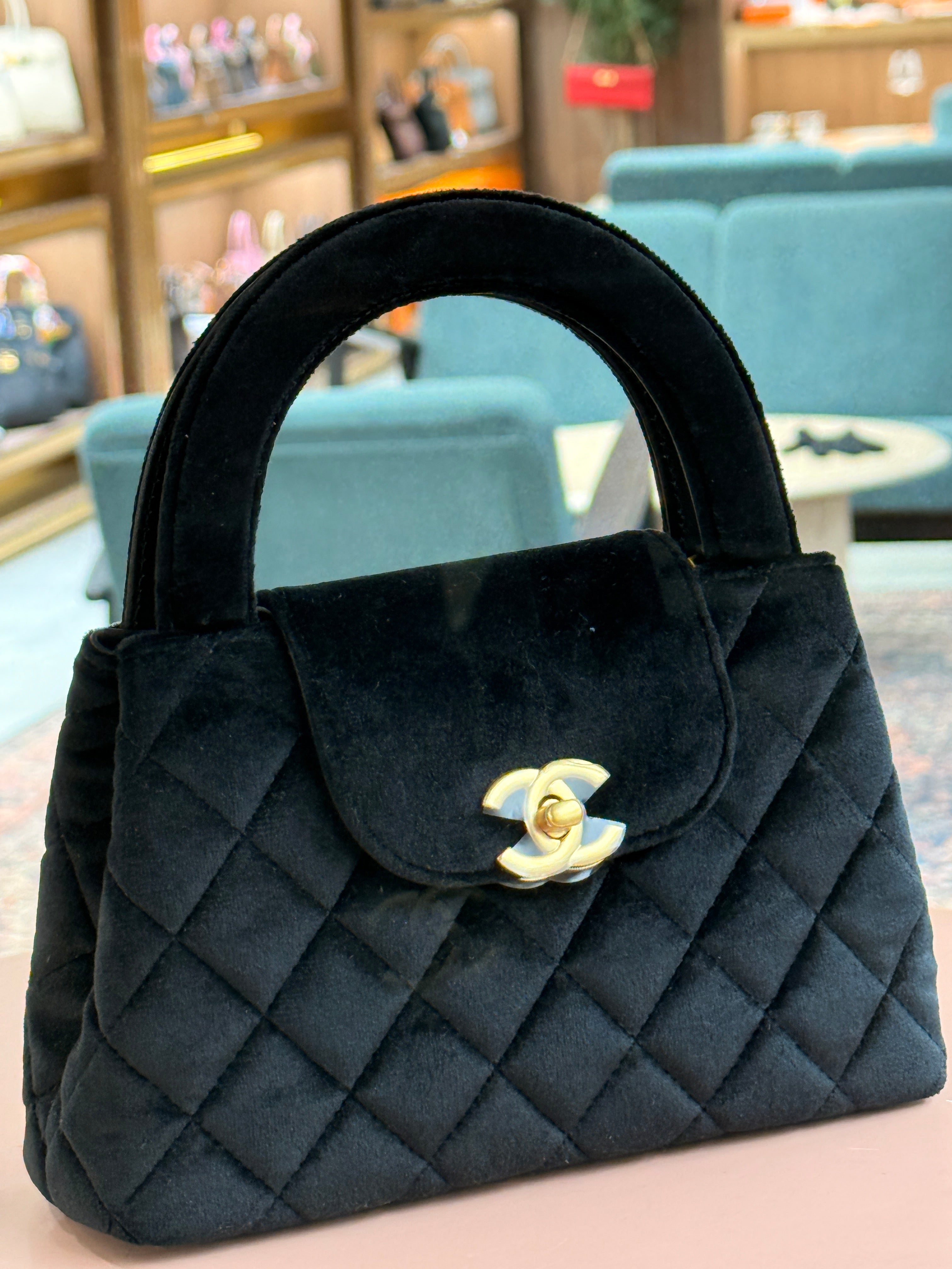 Chanel | Kelly Shopper – Velvet – Black – Gold Hardware