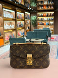 Louis Vuitton | Pochette Métis (East-West) – Canvas – Brown – Gold Hardware