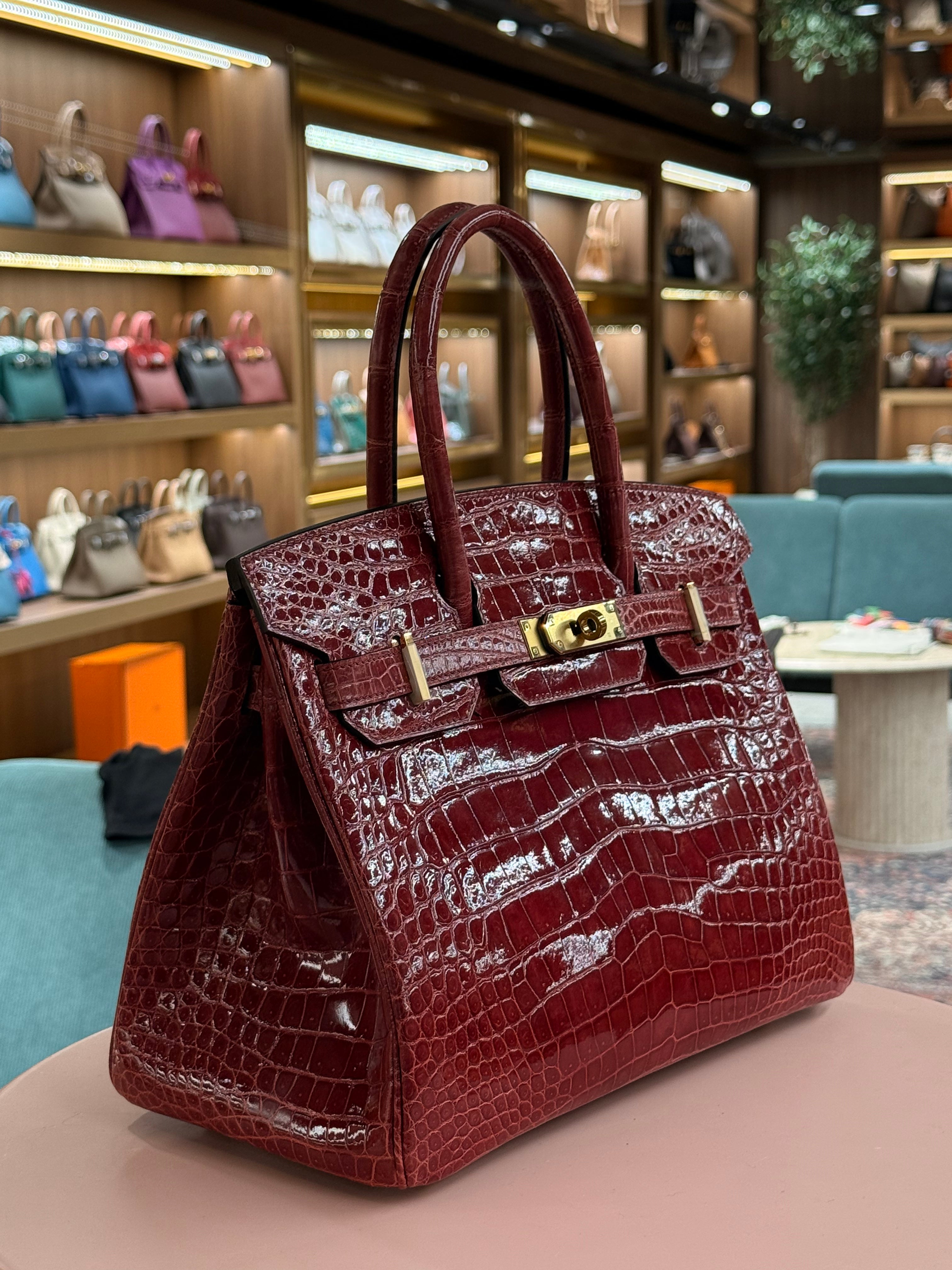 Hermes | Birkin (30) – Crocodile – Rouge H – Gold Hardware
