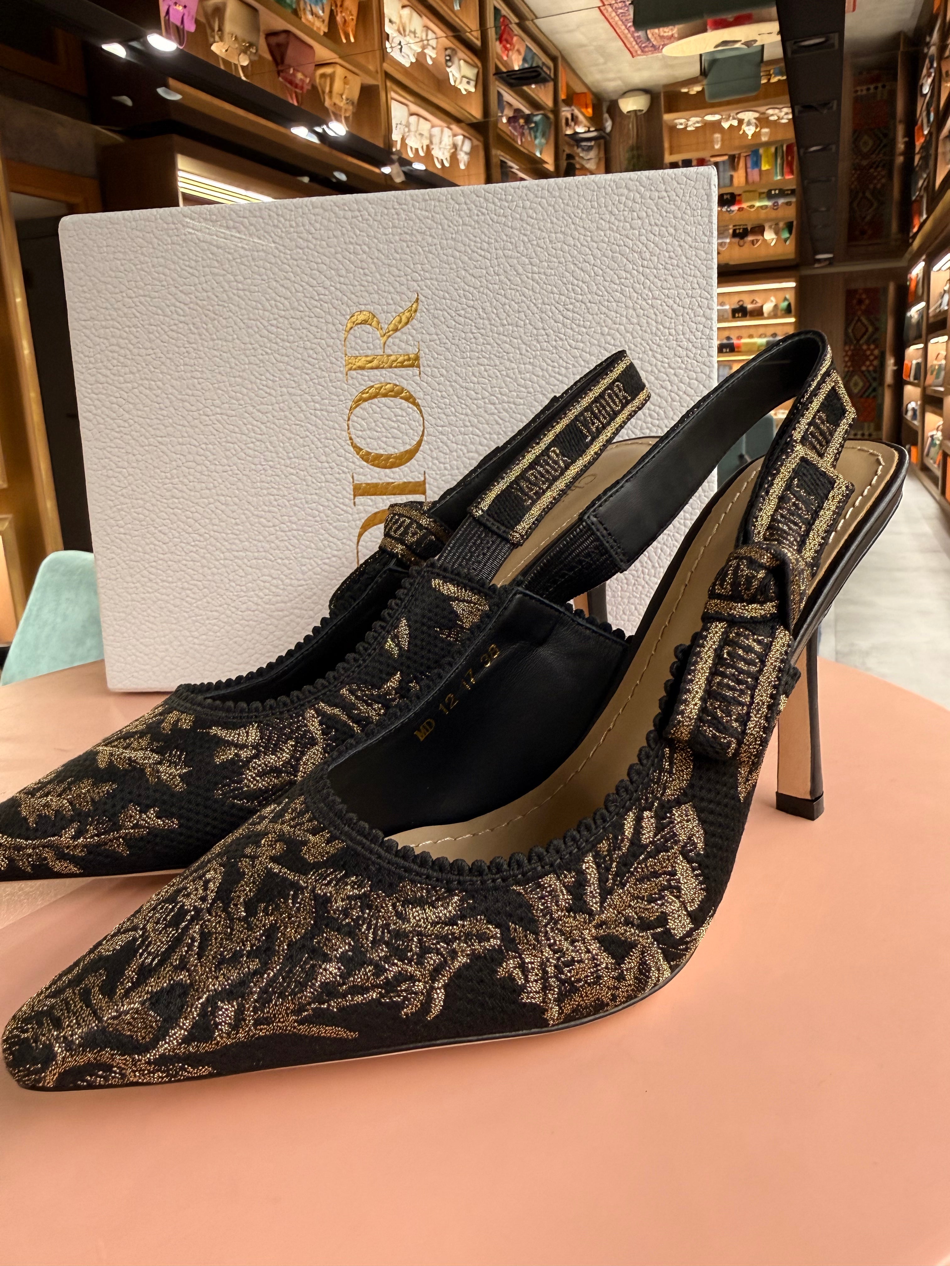 Dior | J'Adior-Pump – Fabric – Black/Gold – Gold Hardware