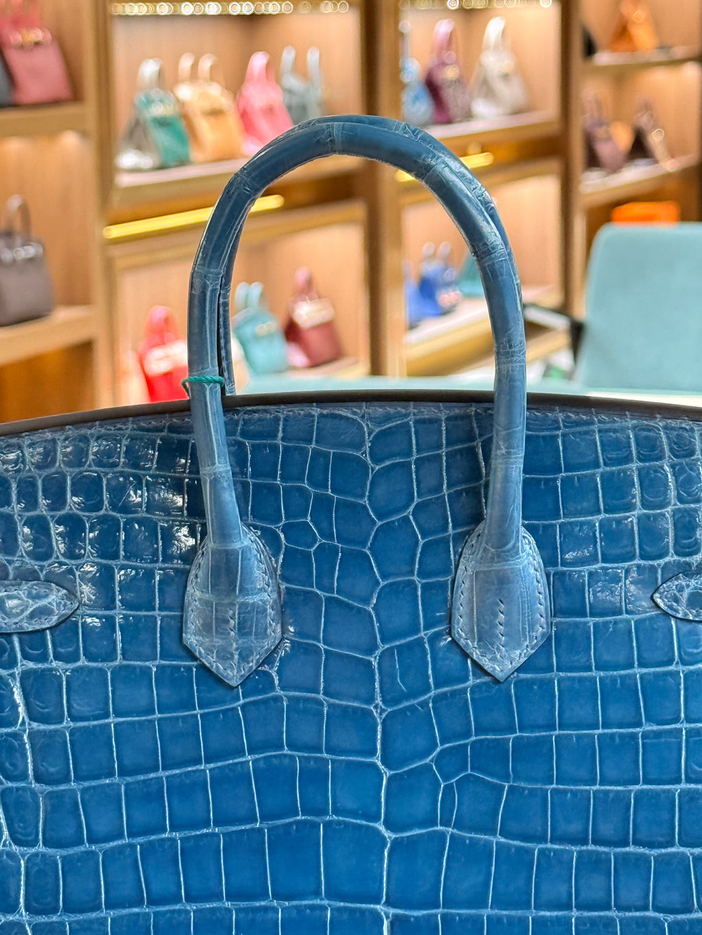 Hermes | Birkin (25) – Crocodile – Bleu Brume – Gold Hardware