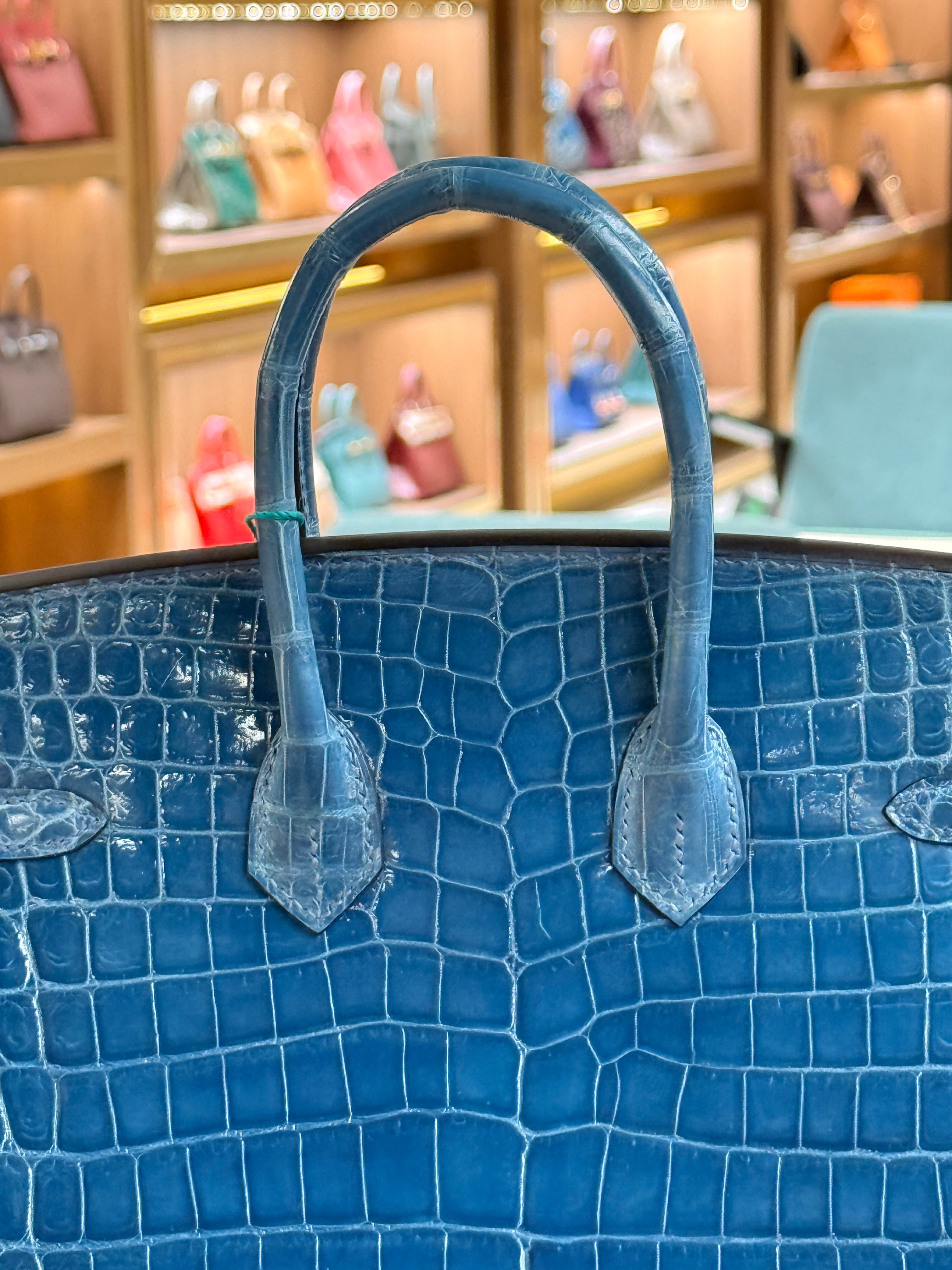 Hermes | Birkin (25) – Crocodile – Bleu Brume – Gold Hardware