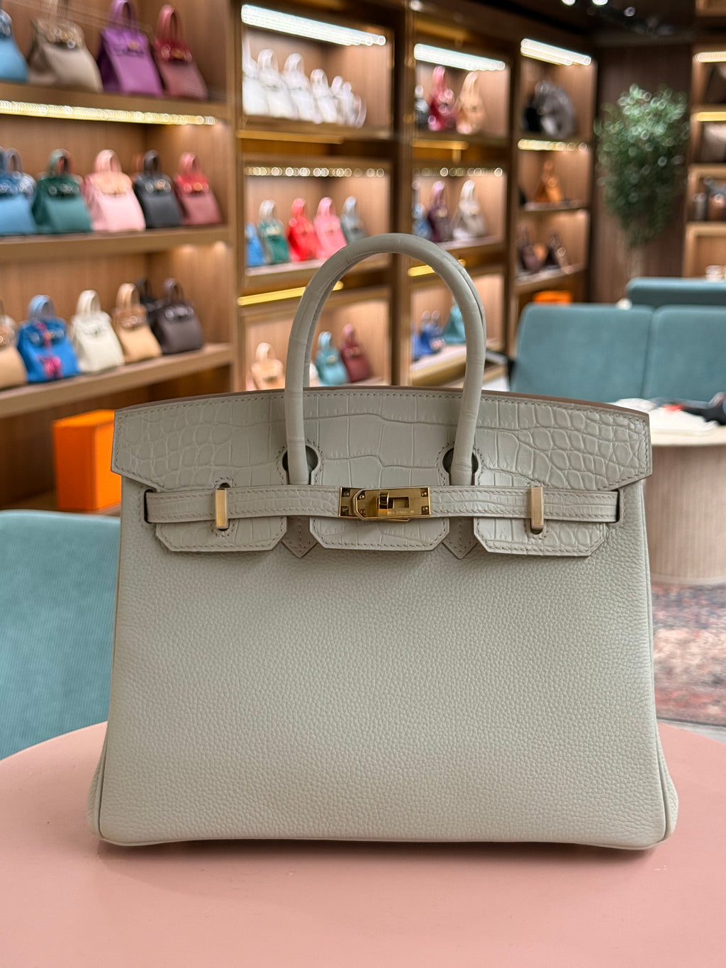 Hermes | Birkin (25) – Togo – Vert D'eau – Gold Hardware