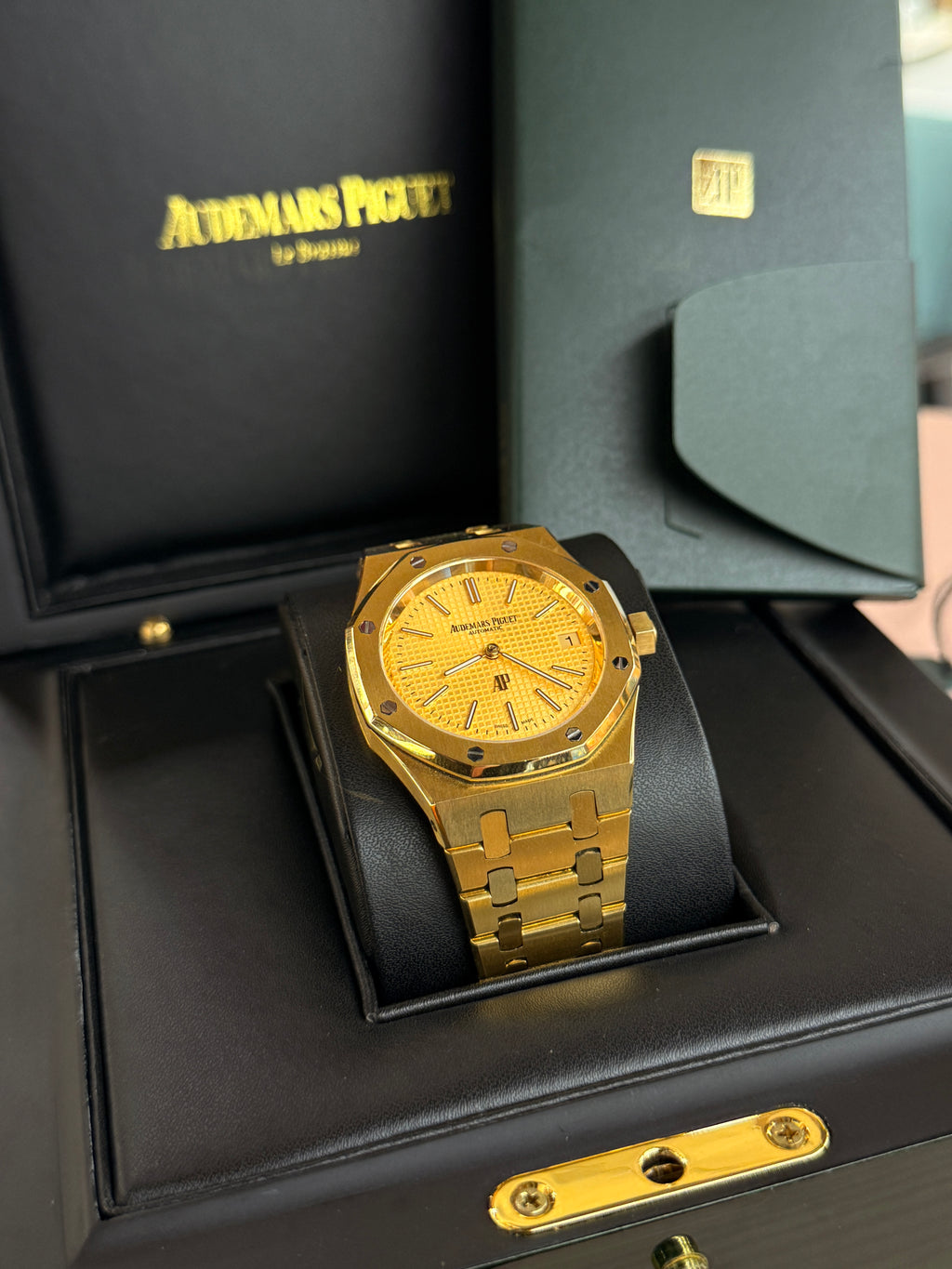 Audemars Piguet | Royal Oak – Stainless Steel – Gold – Gold Hardware