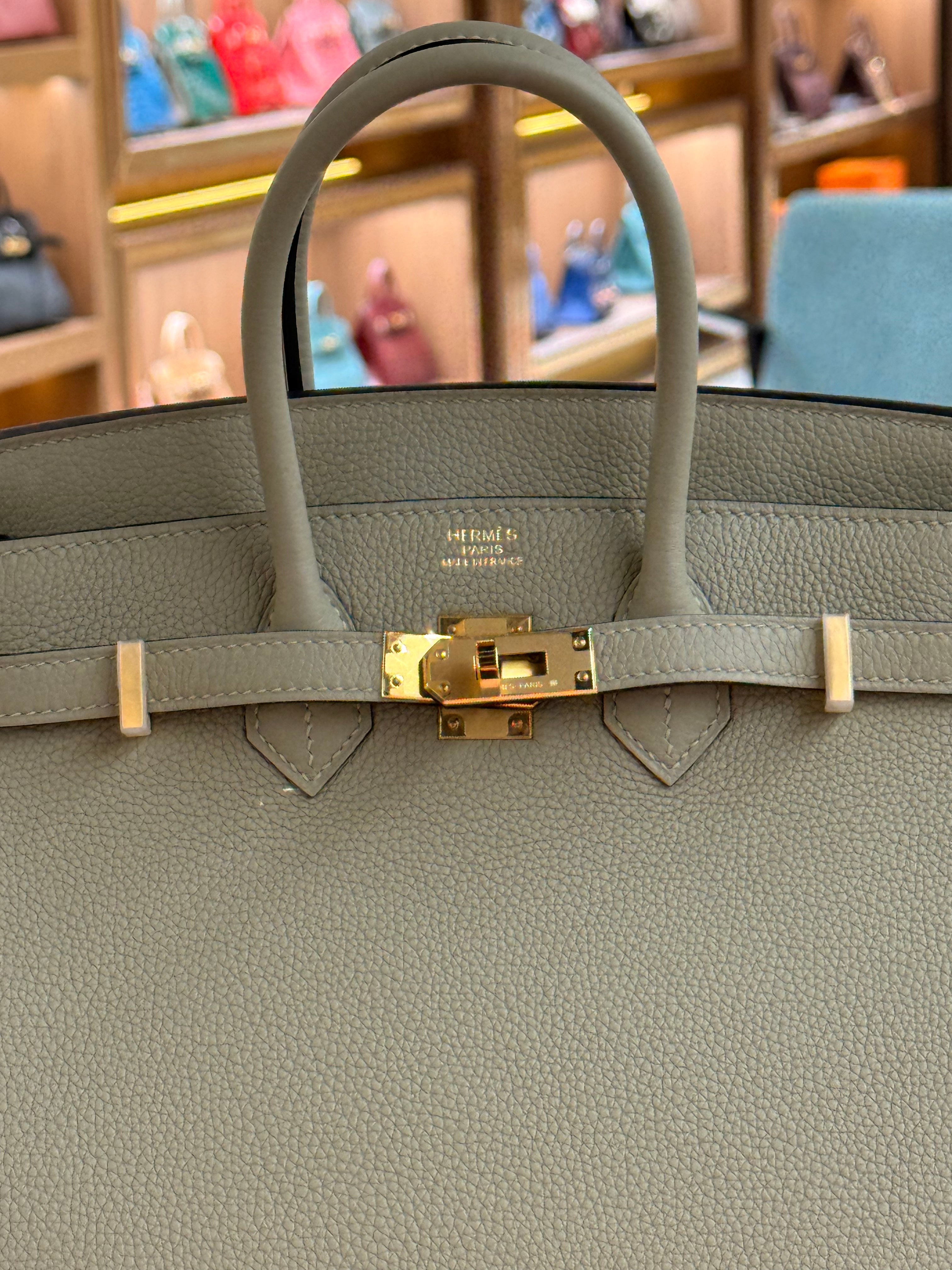 Hermes | Birkin (25) – Togo – Gris Tendre – Gold Hardware