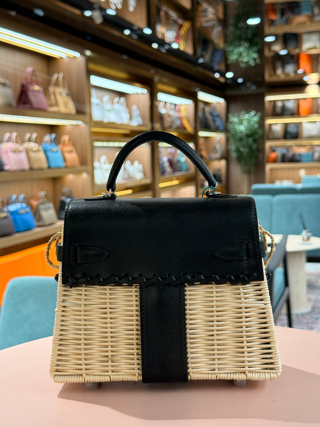 Hermes | Birkin Picnic (20) – Wicker and Leather – Natural and Black – Silver Hardware