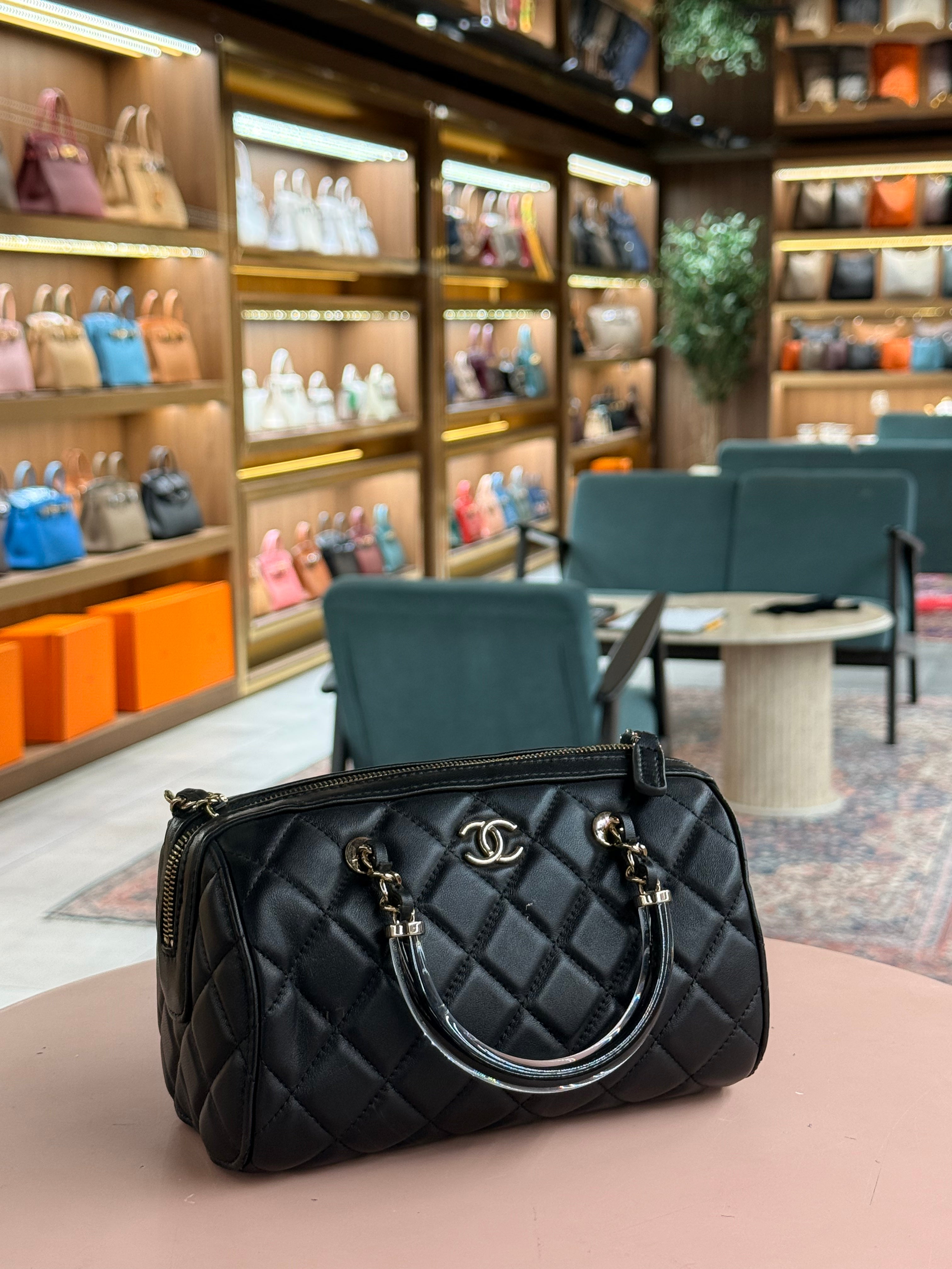 Chanel | Bowling Bag (Mini) – Lambskin – Black – Gold Hardware