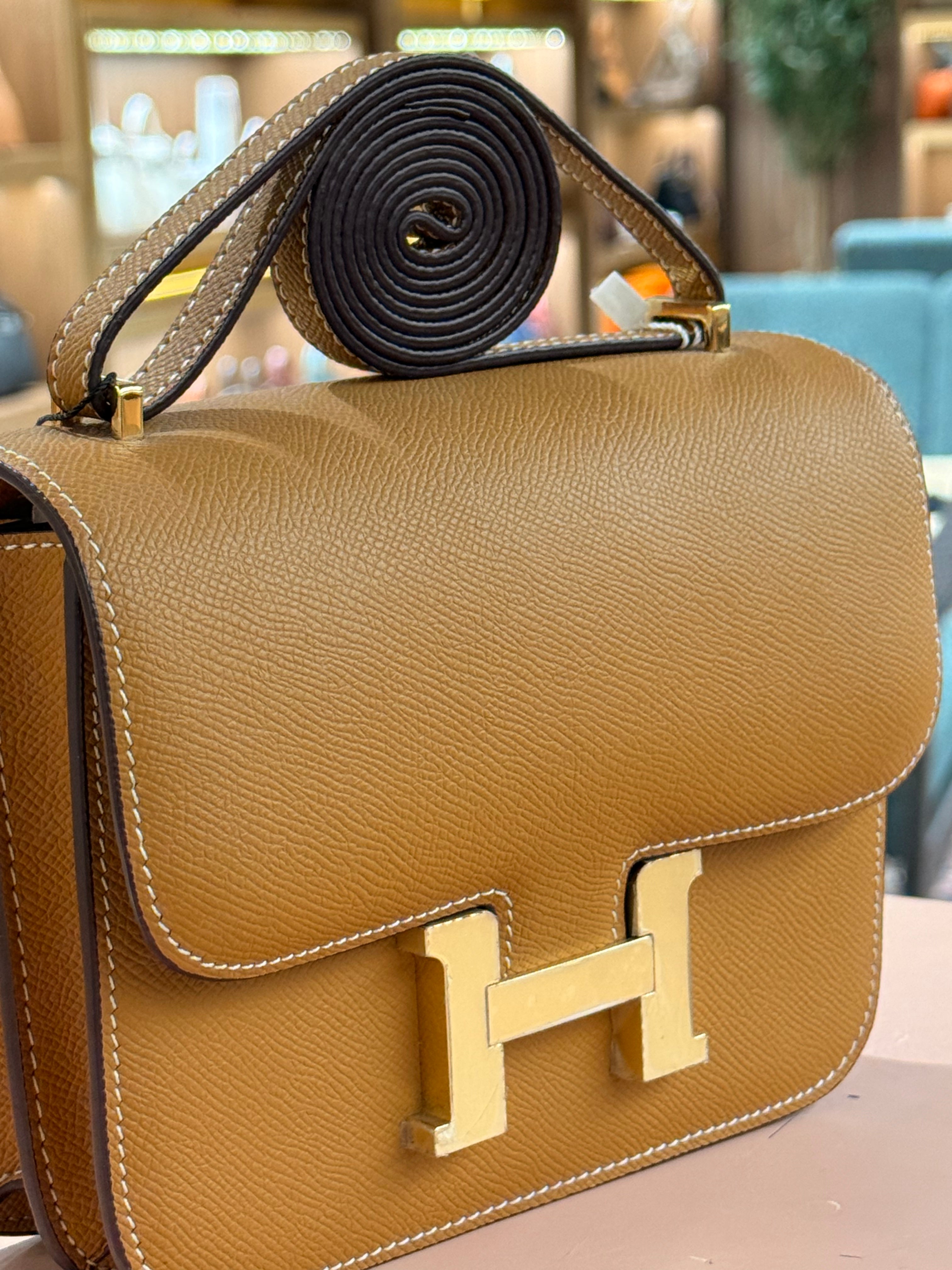 Hermes | Constance (18) – Epsom – Gold – Gold Hardware
