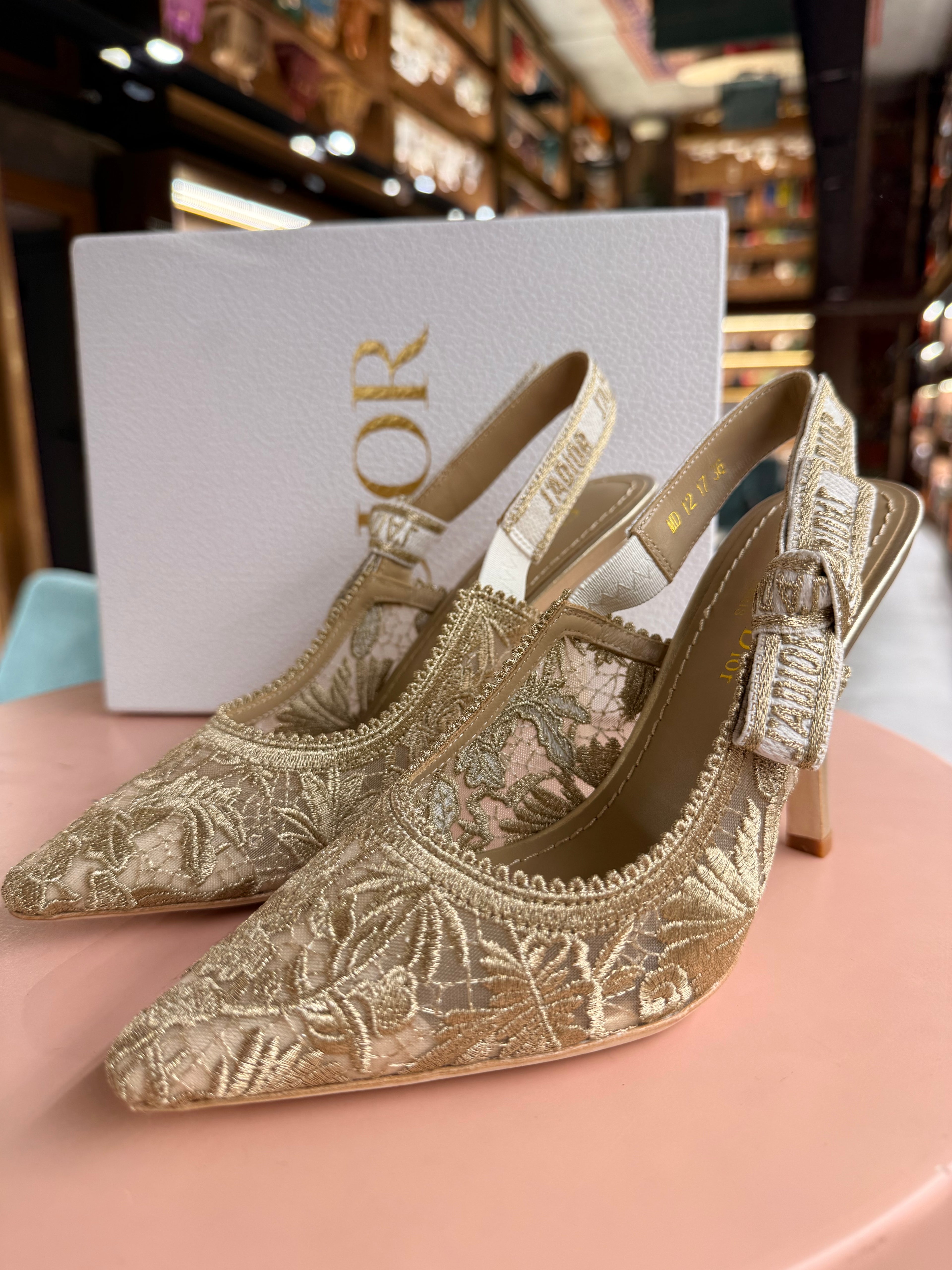 Dior | J'Adior Pump – Lace – Gold – Gold Hardware