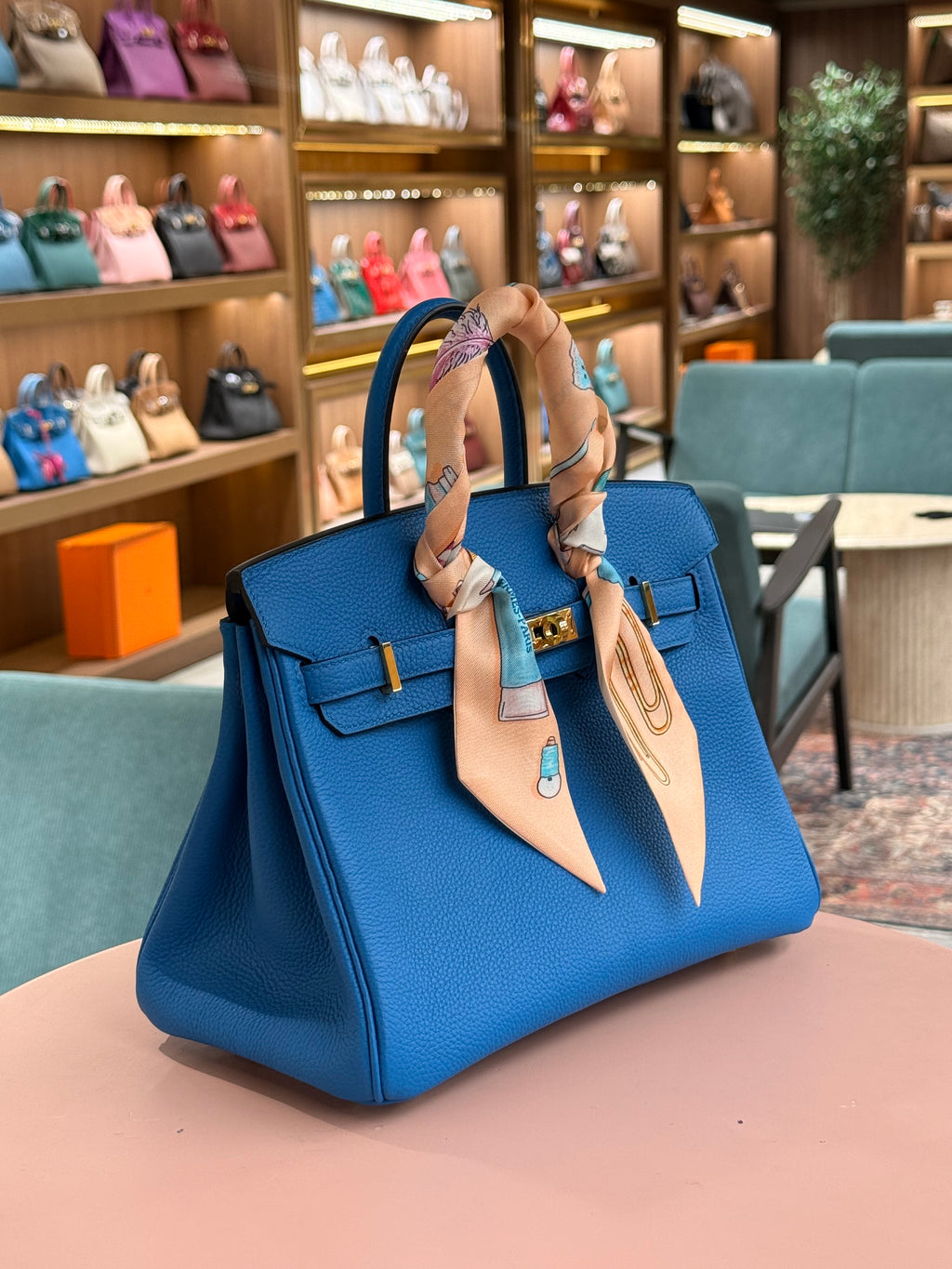 Hermes | Birkin (25) – Togo – Bleu Electrique – Gold Hardware