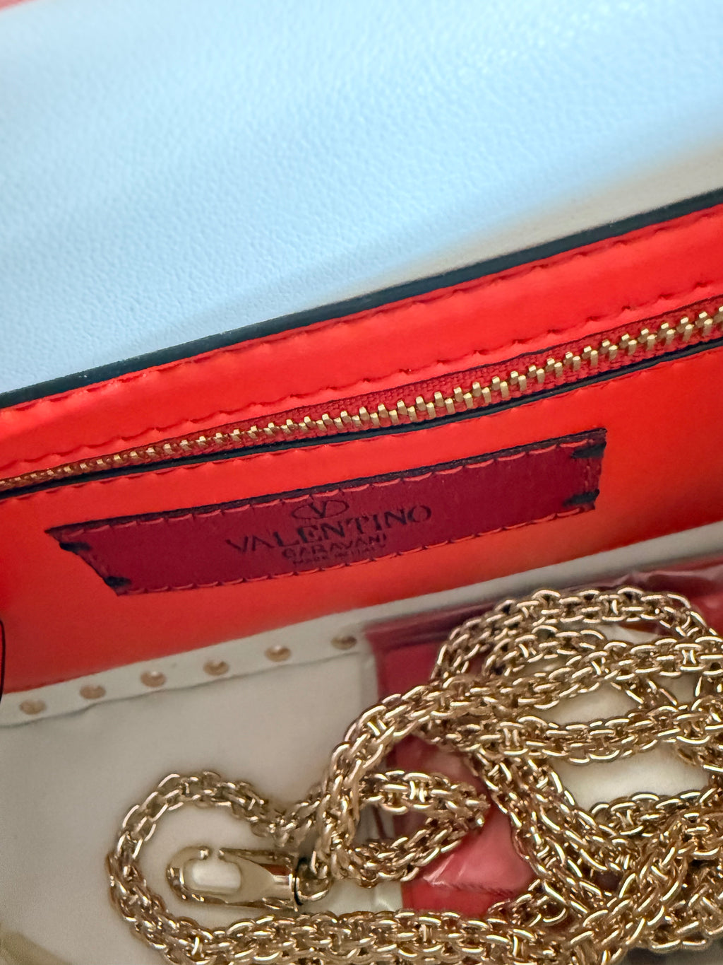 Valentino | Rockstud-Spike – Leather – White – Gold Hardware